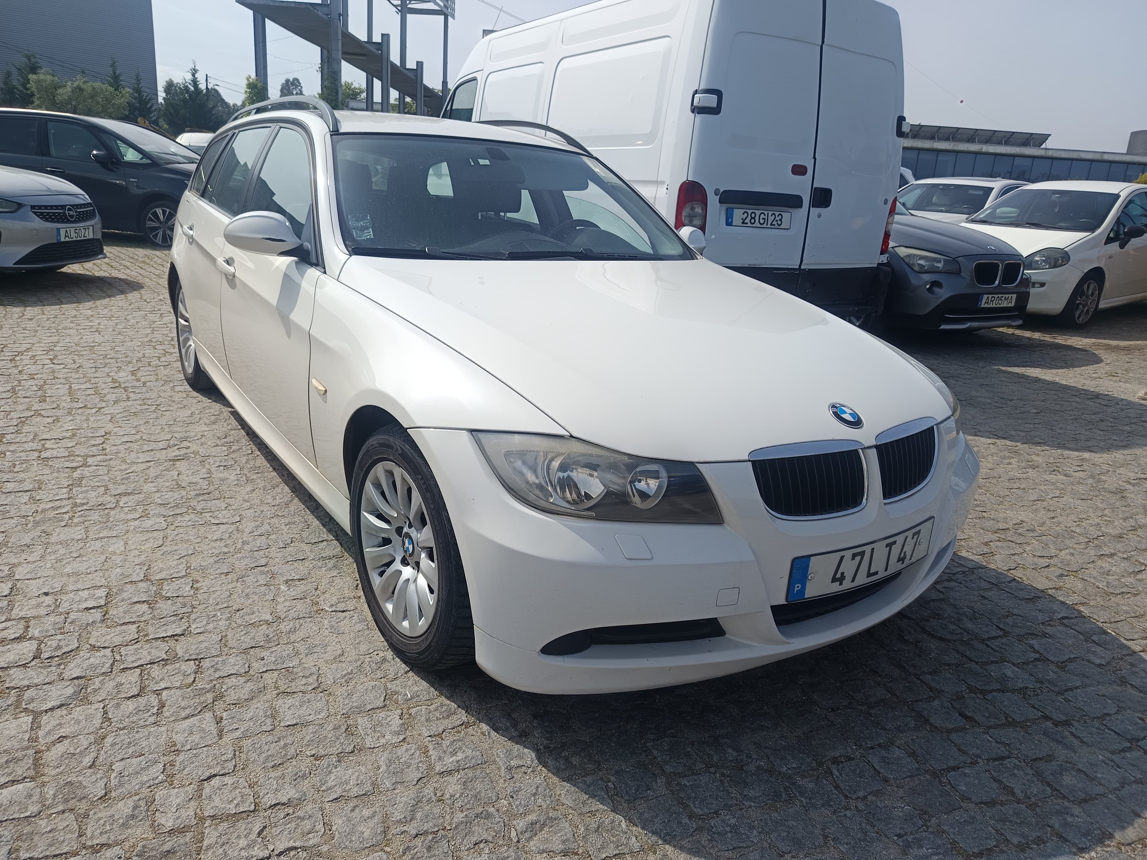 BMW 320d · Ano 2008 — image 3