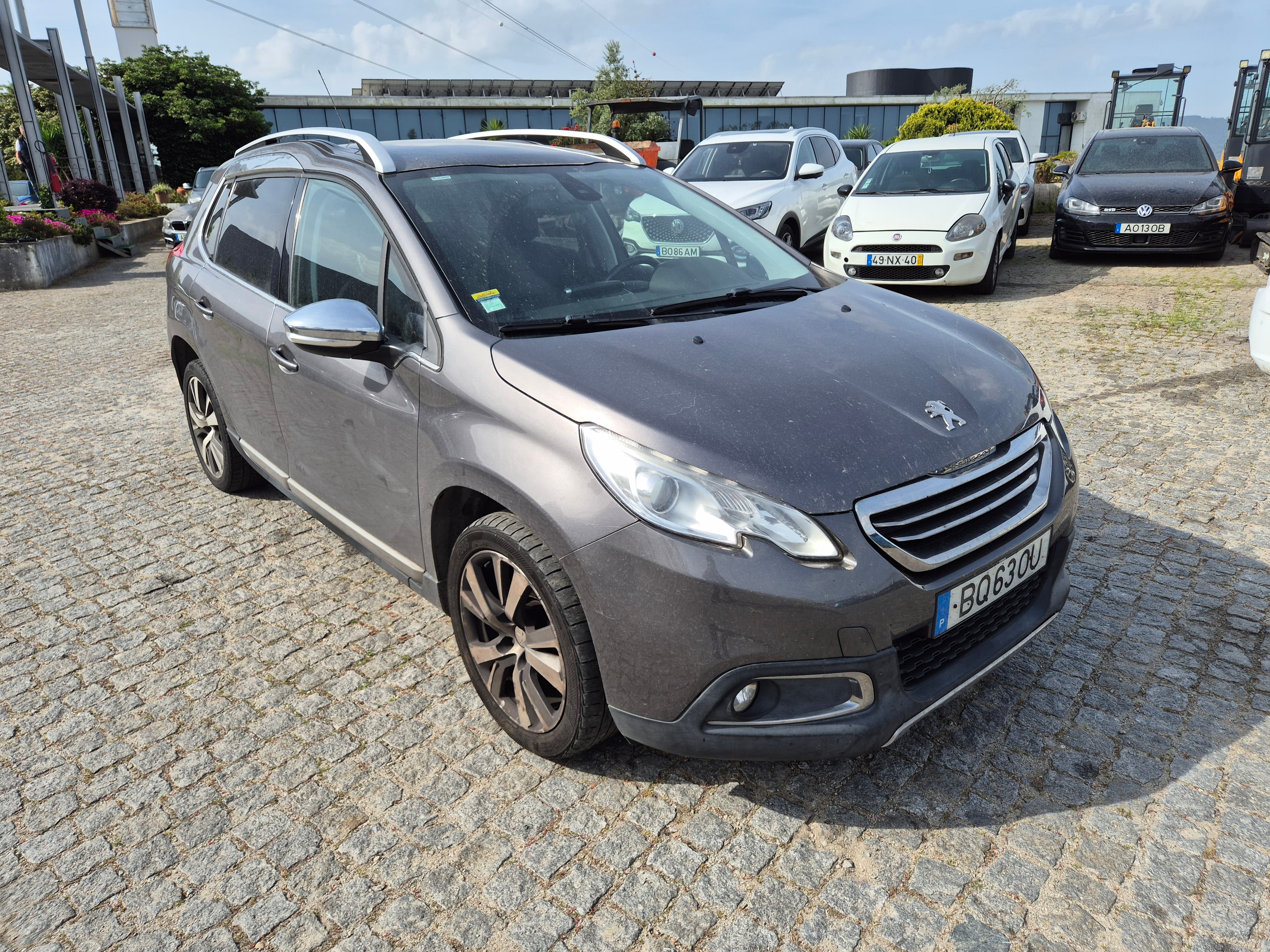 Peugeot 2008 · Ano 2015 — imagem 3