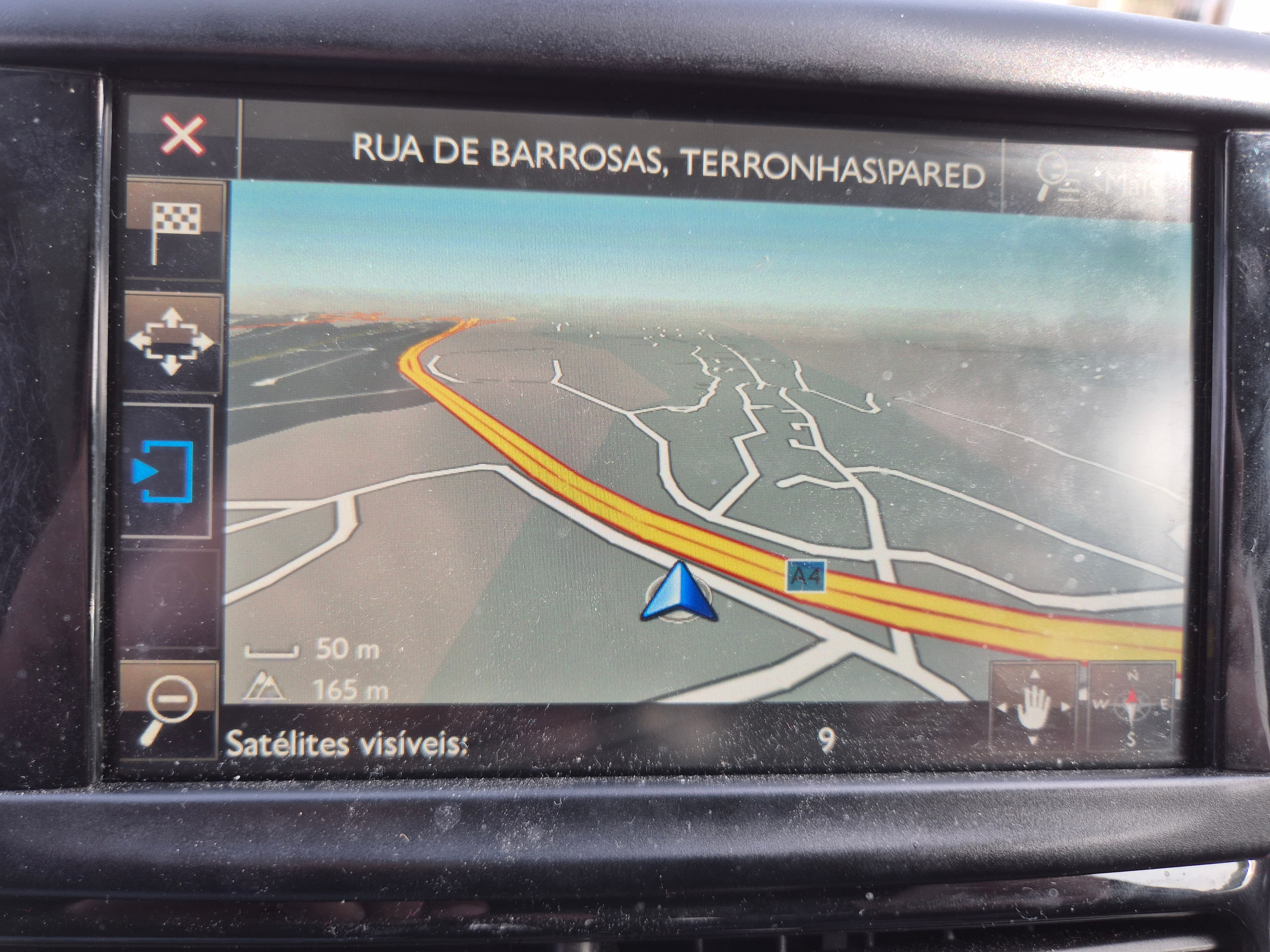 Peugeot 2008 · Ano 2015 — imagem 46