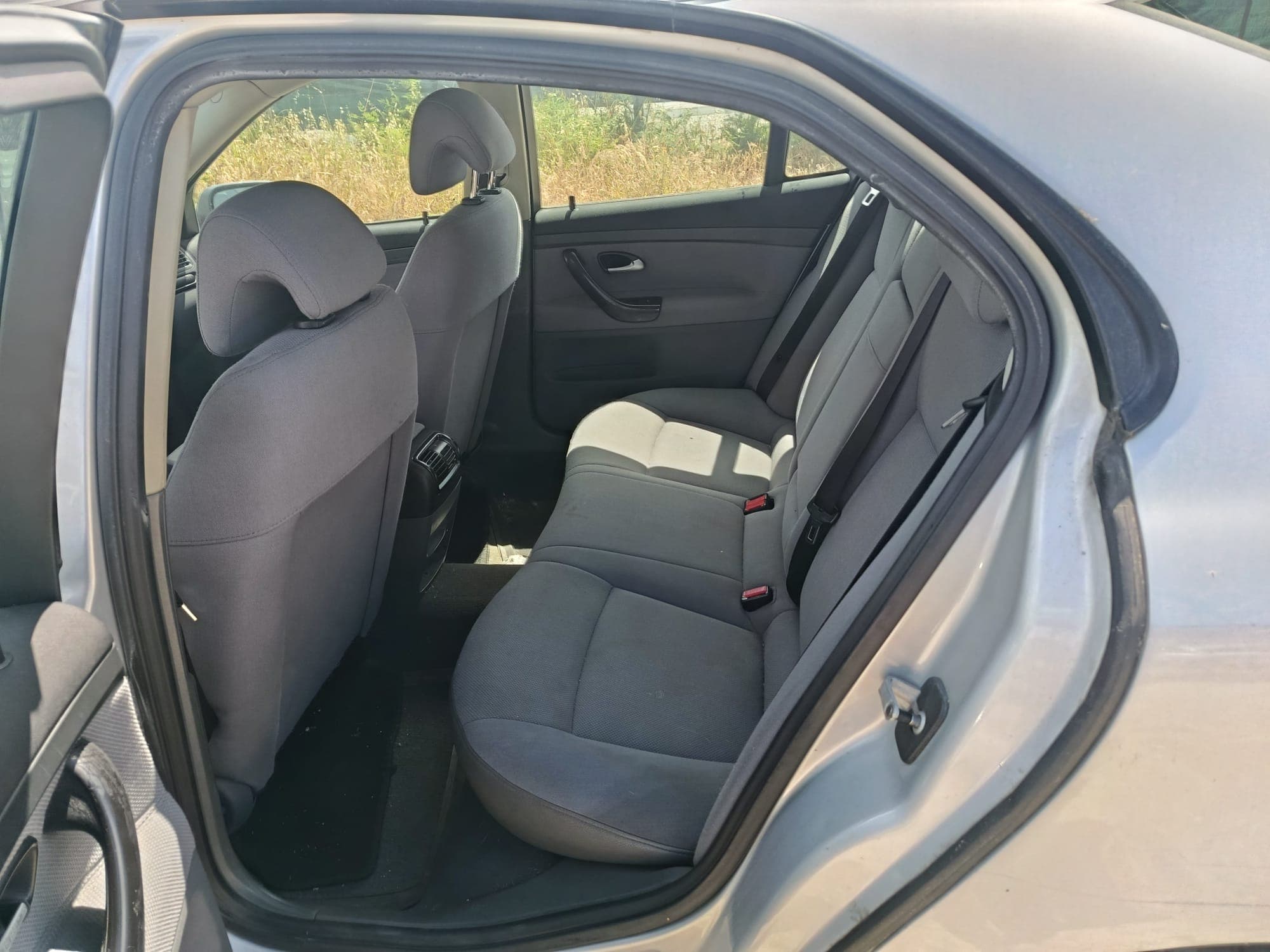 SAAB 2.2 TiD · Ano 2003 — imagen 10