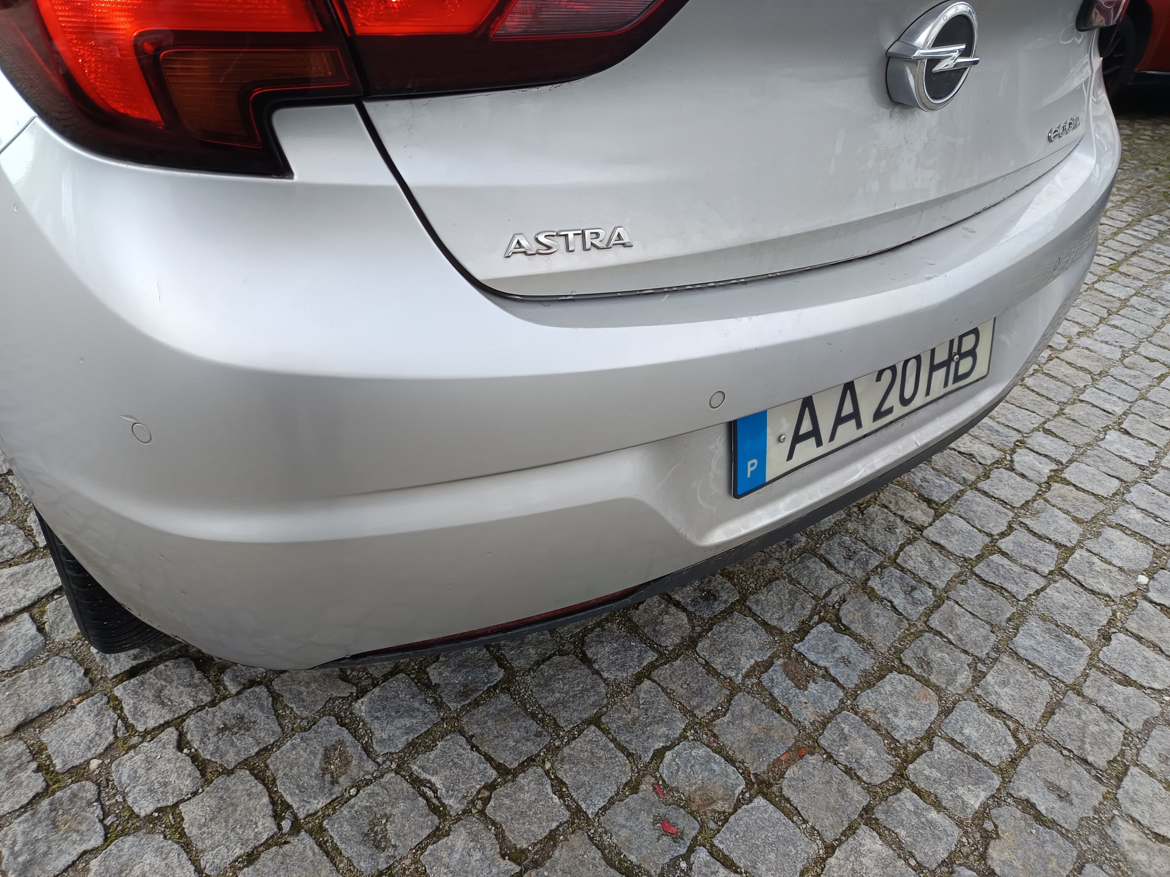 Opel Astra 1.6 CDTi · Ano 2016 — imagem 17