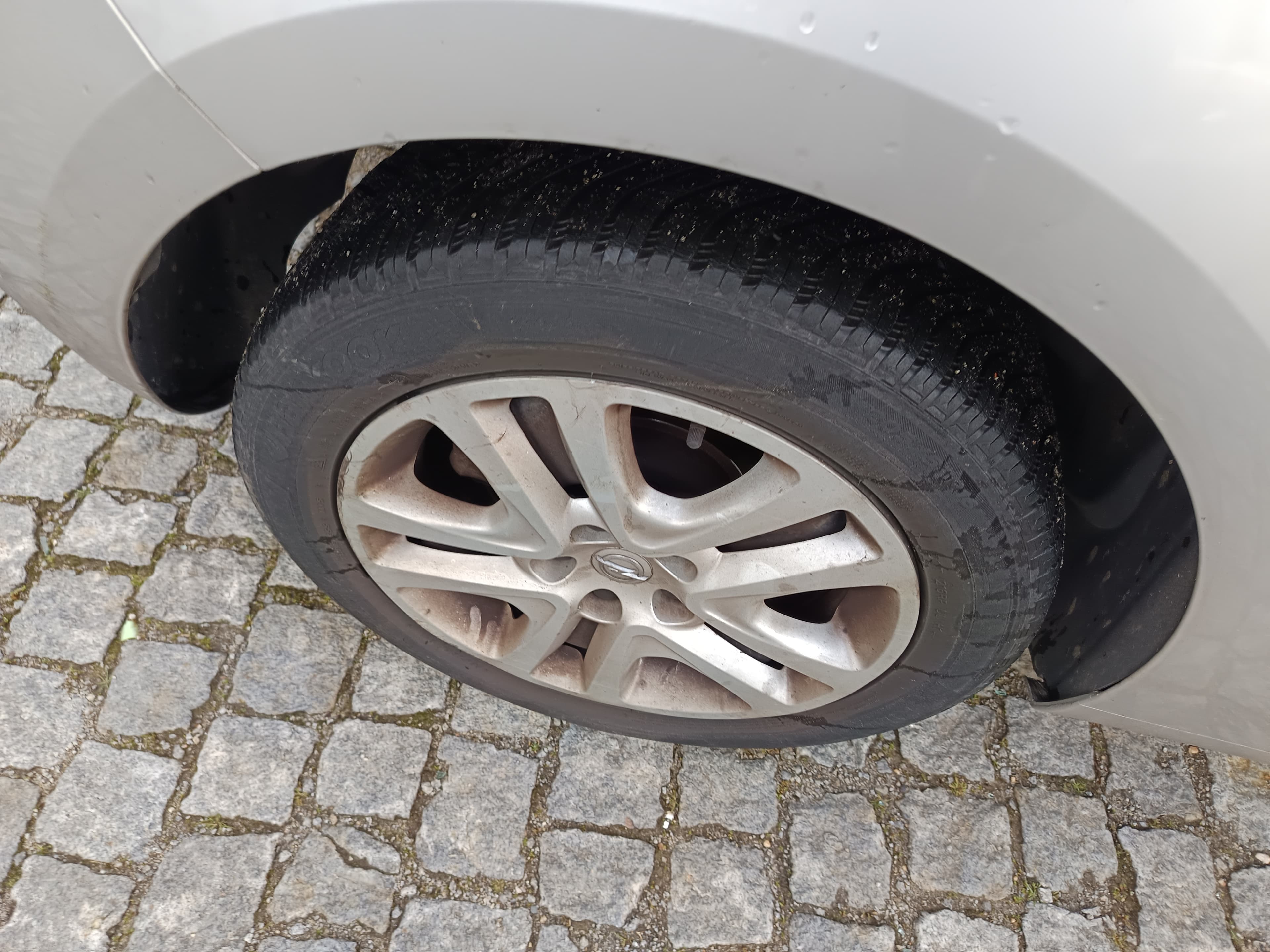 Opel Astra 1.6 CDTi · Ano 2016 — imagem 12