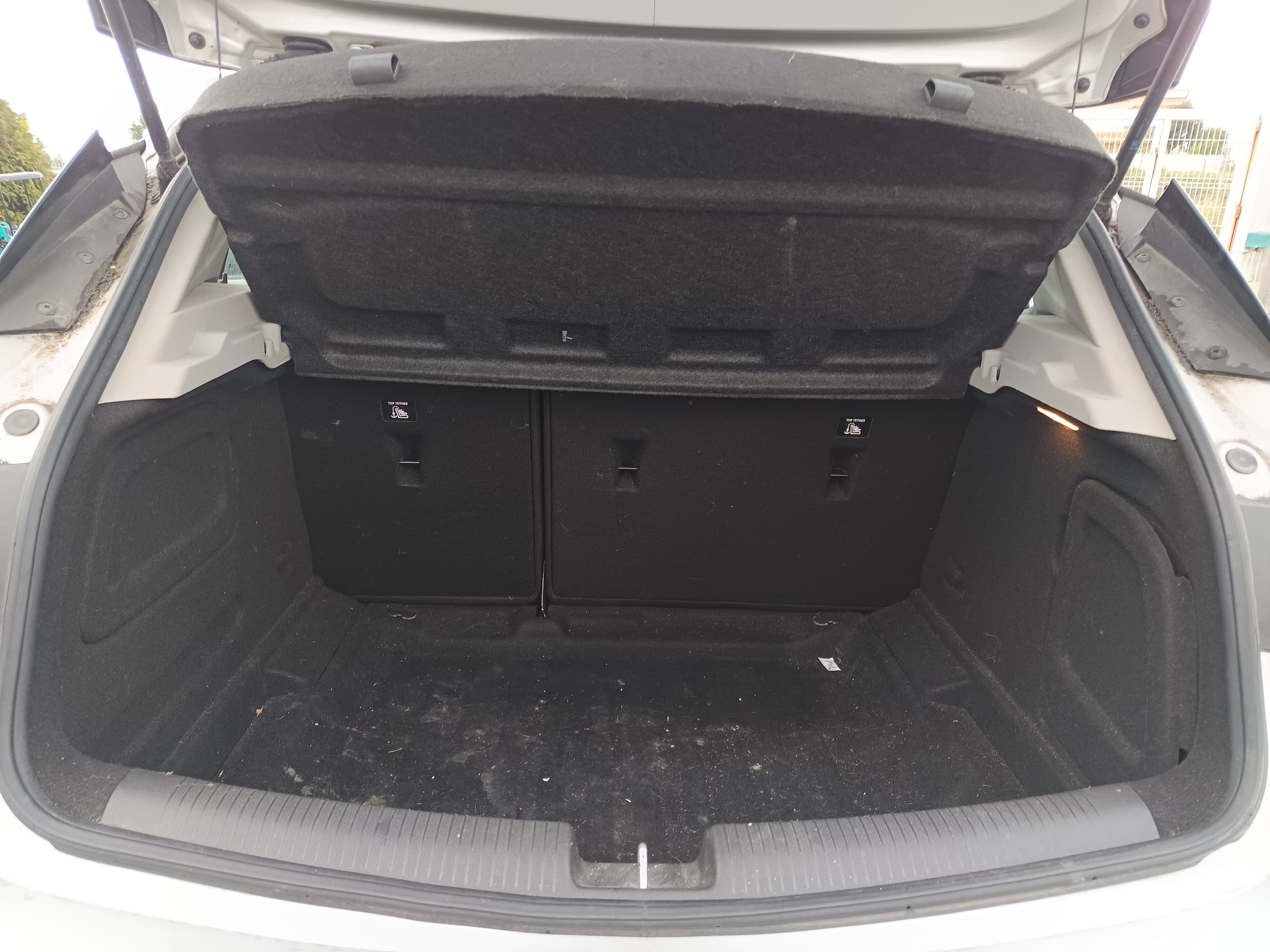 Opel Astra 1.6 CDTi · Ano 2016 — imagem 18
