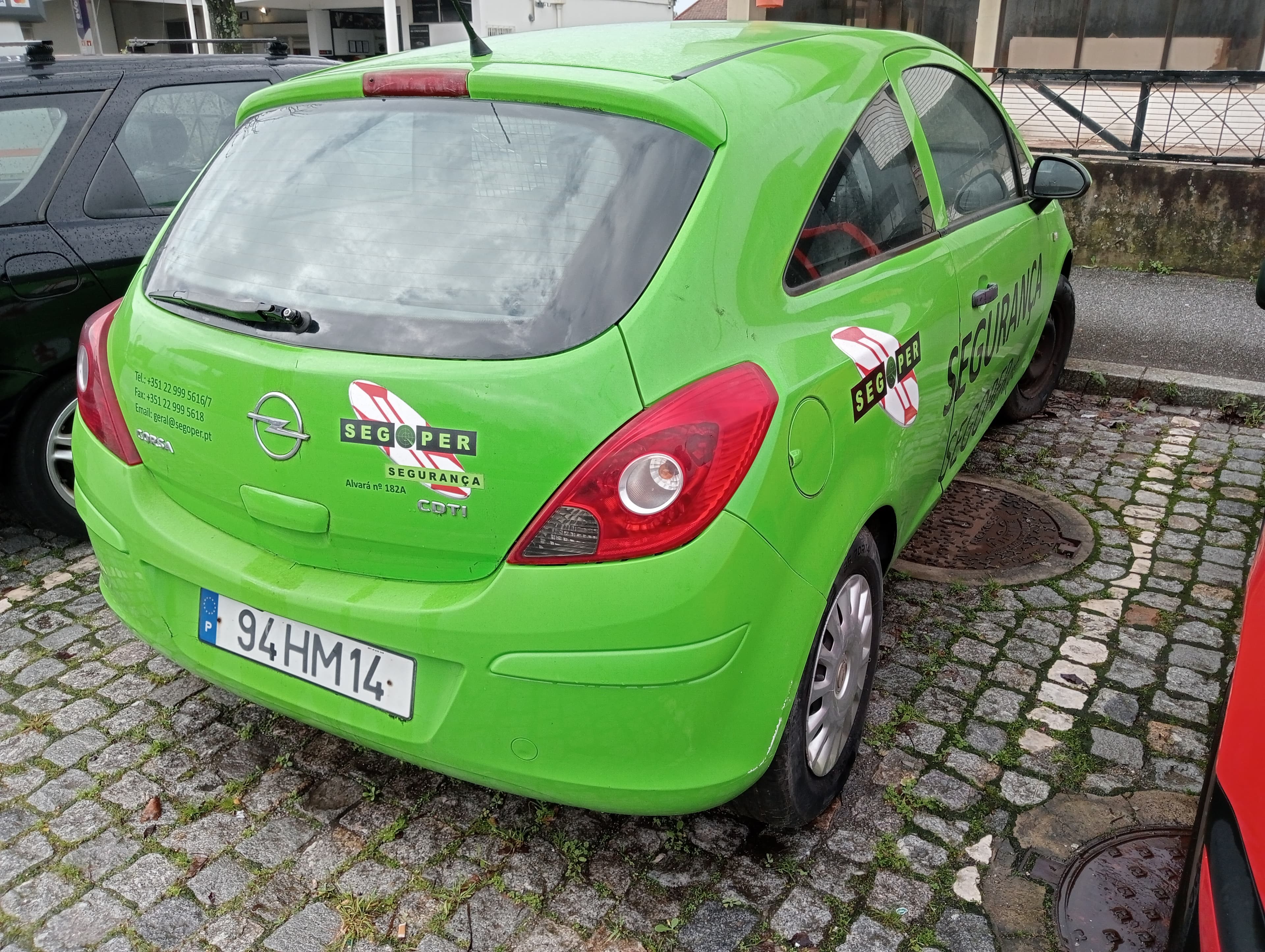 Opel Corsa CDTI · Ano 2009 — image 3