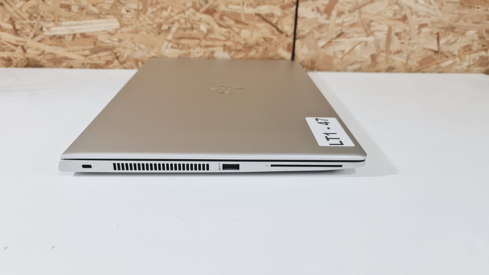 Computador portátil HP EliteBook 840 G5 — imagen 5
