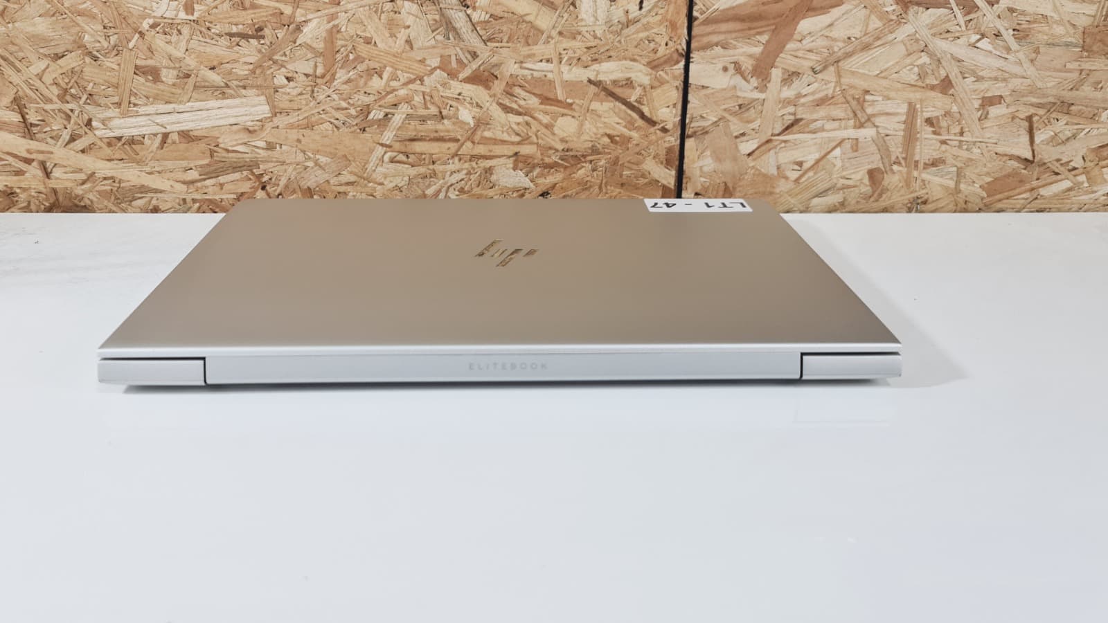 Computador portátil HP EliteBook 840 G5 — imagen 4