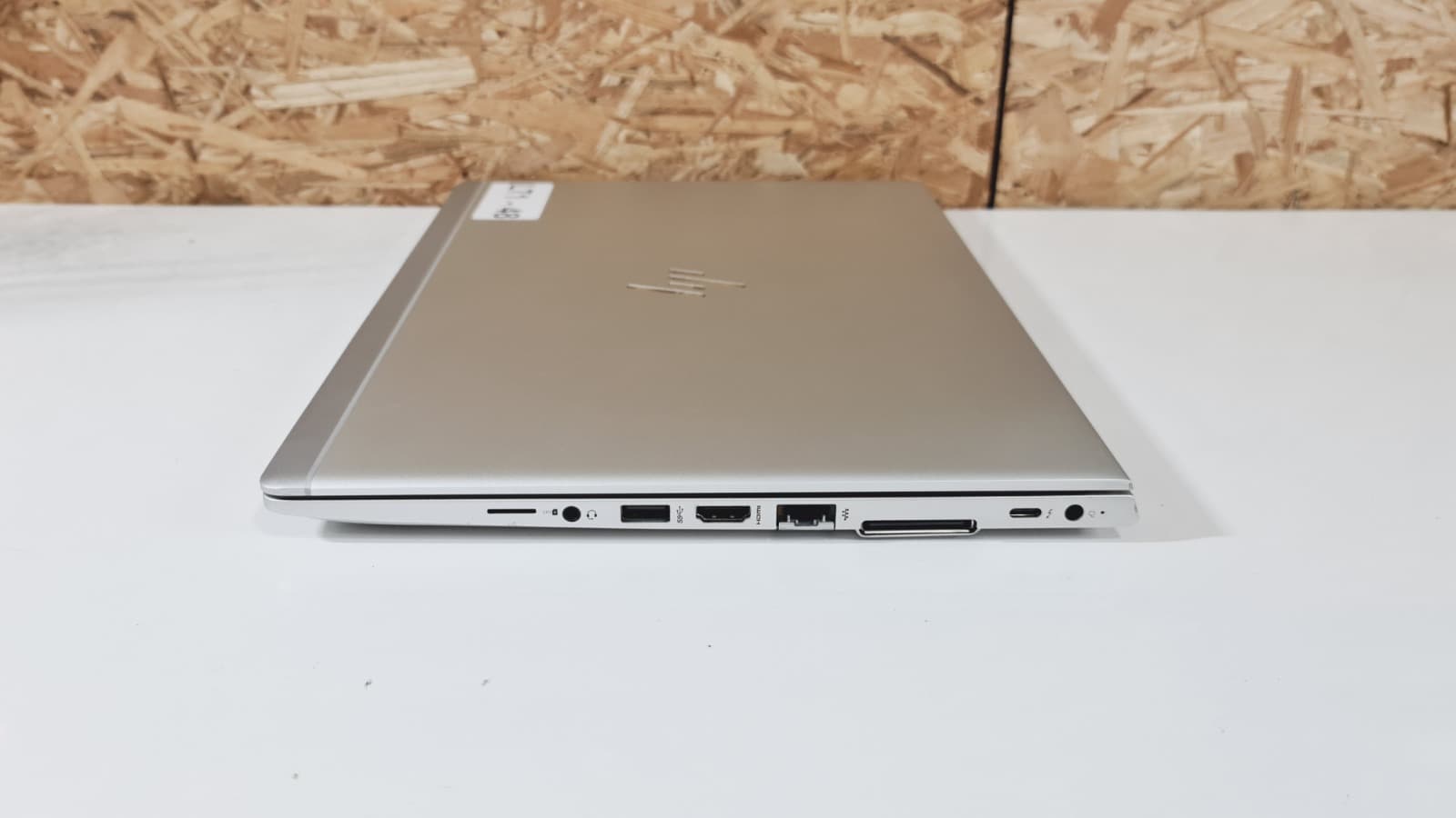 Computador portátil HP EliteBook 840 G5 — imagen 3