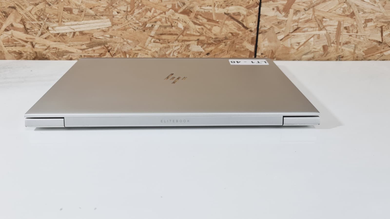 Computador portátil HP EliteBook 840 G5 — imagen 4