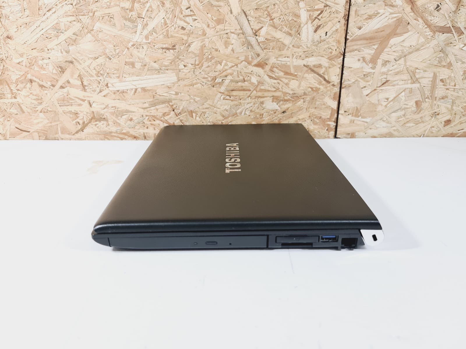 Portátil Toshiba — imagen 5