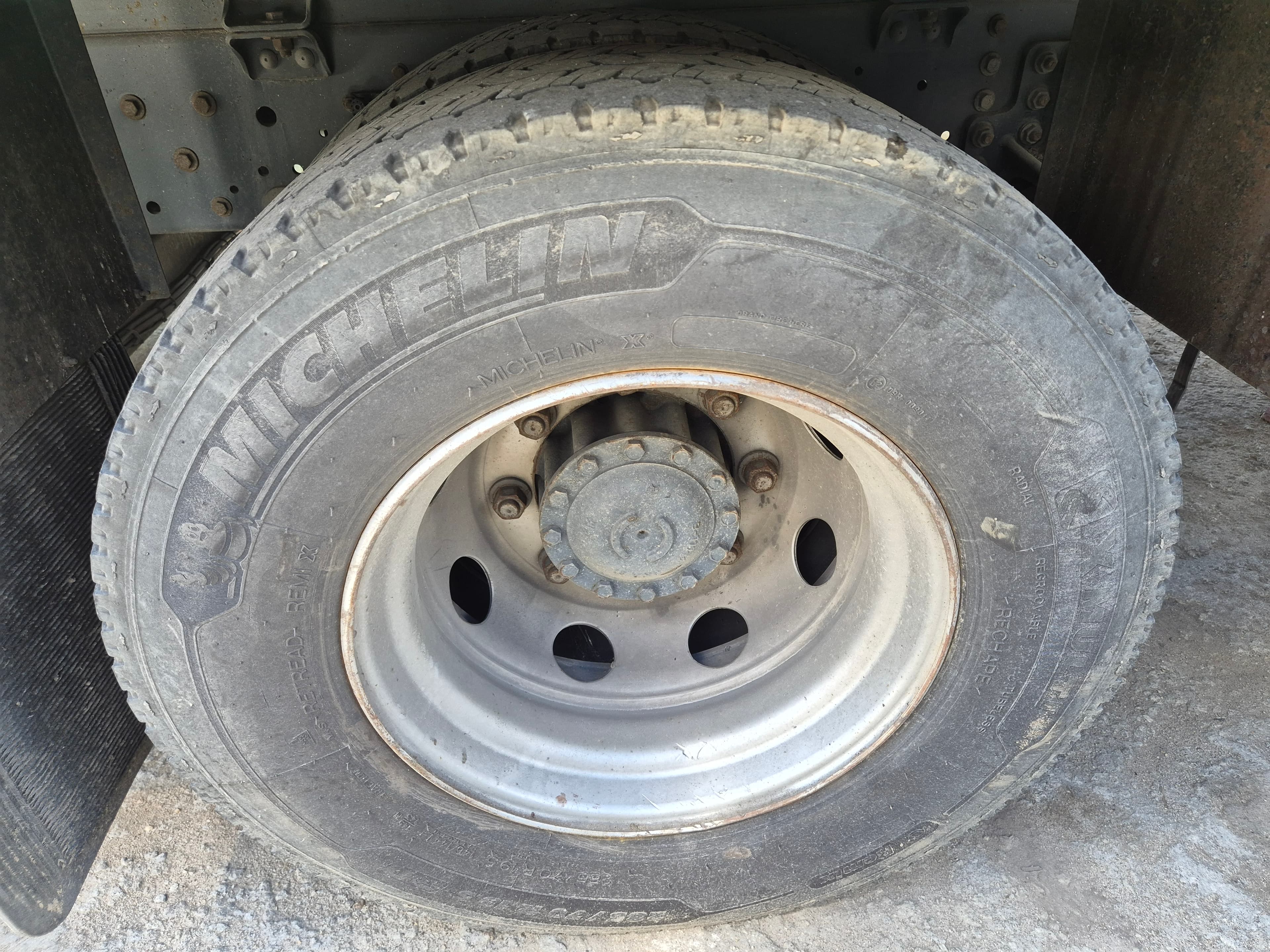 Iveco Eurocargo 140E · Ano 2019 — imagem 11