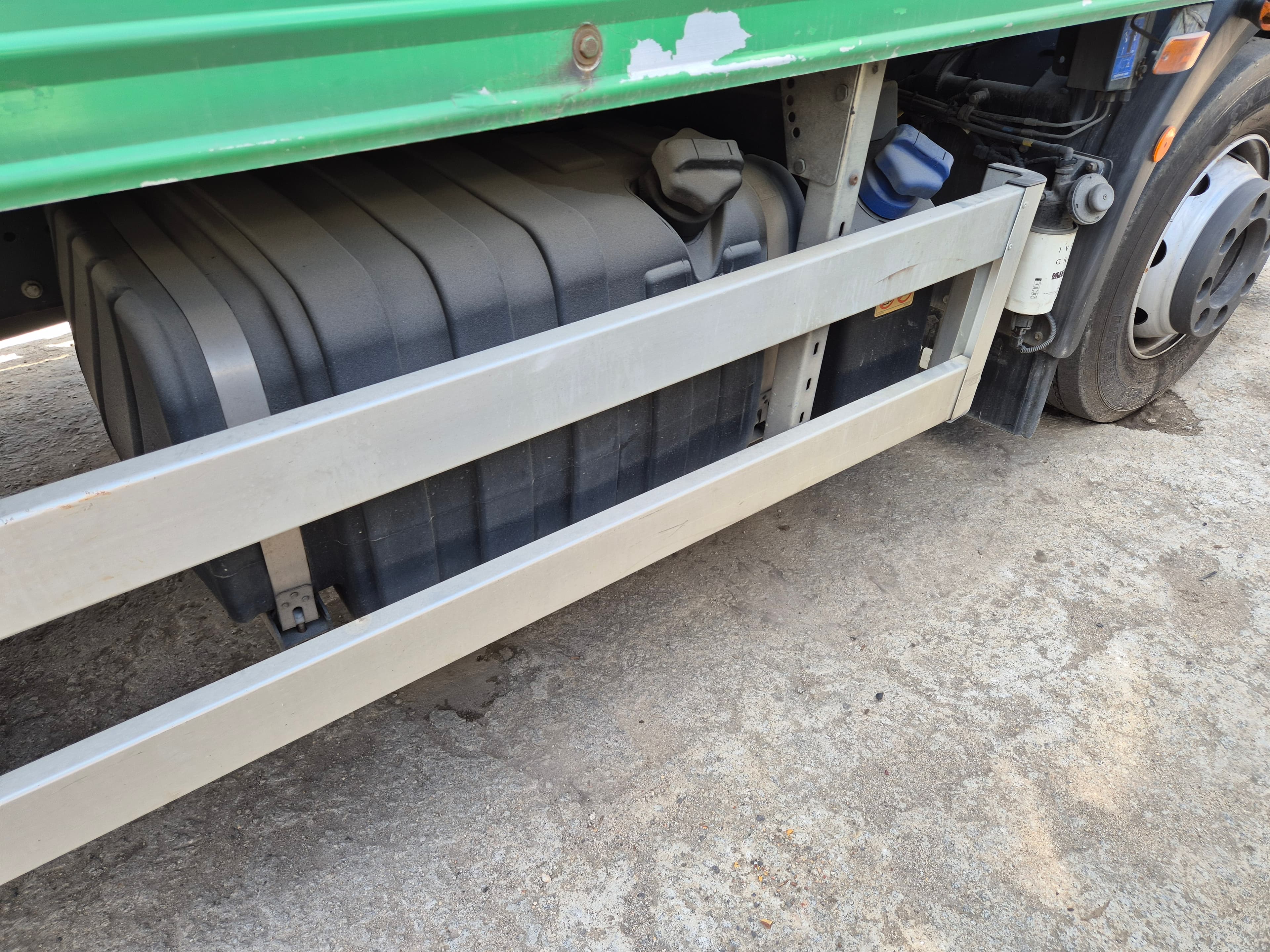Iveco Eurocargo 140E · Ano 2019 — imagem 10