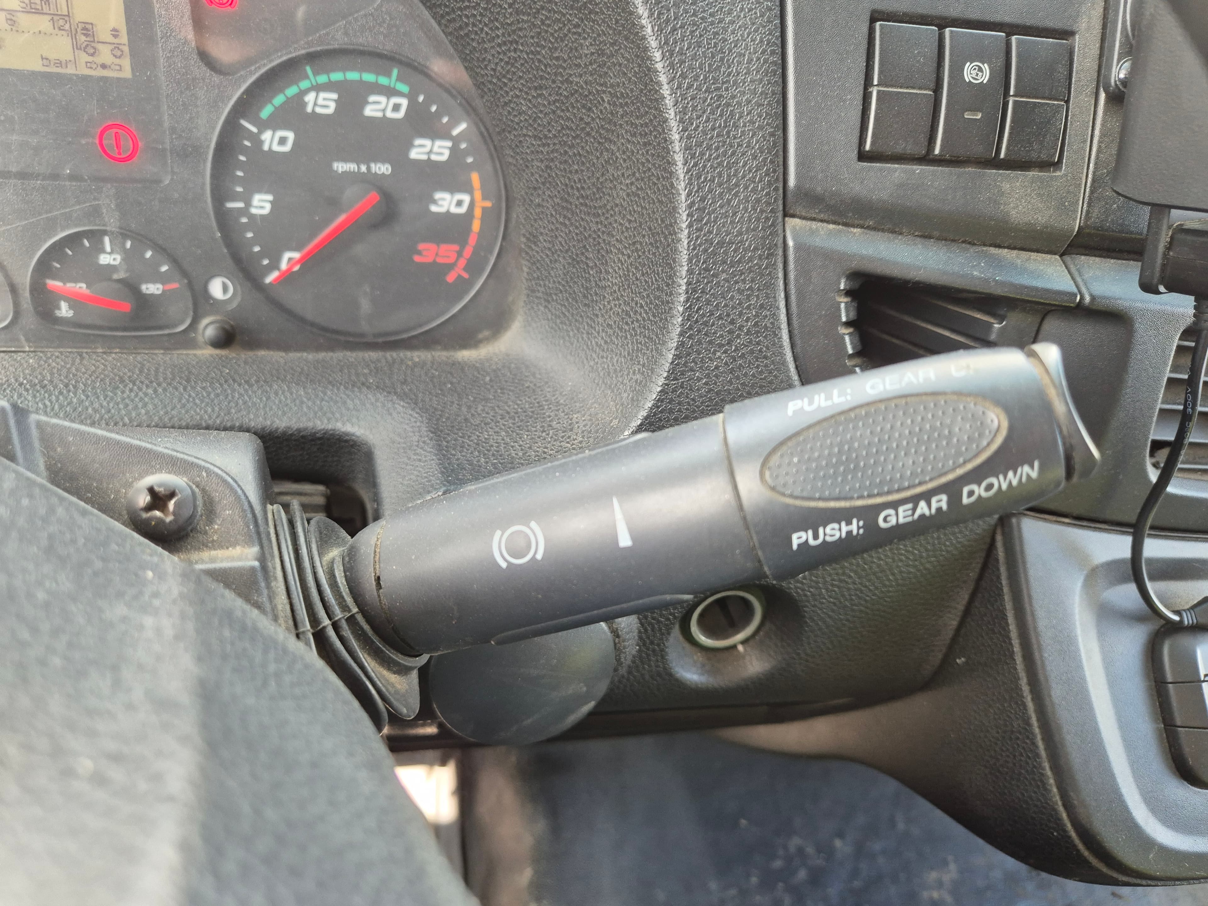 Iveco Eurocargo 140E · Ano 2019 — imagem 33