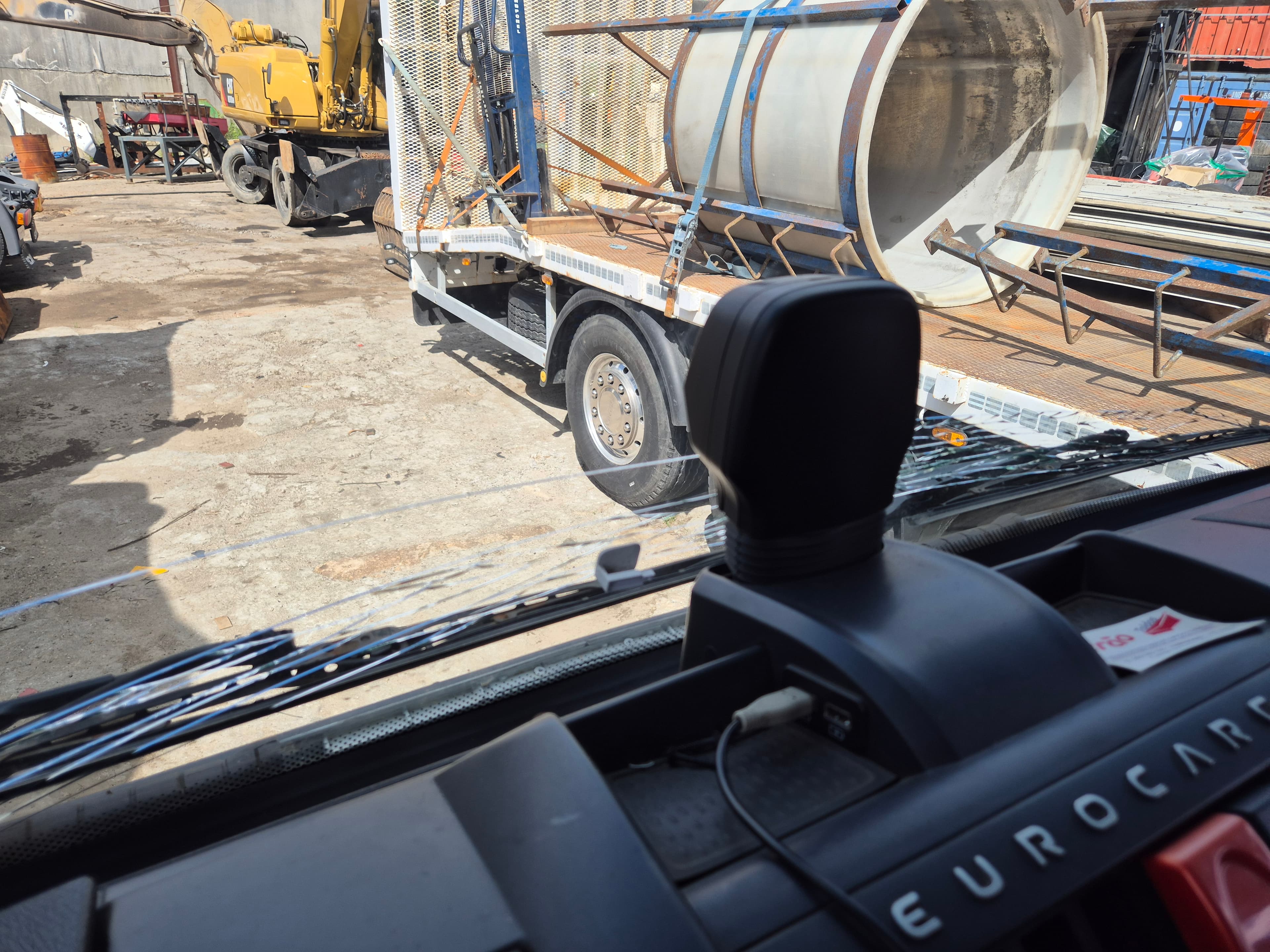 Iveco Eurocargo 140E · Ano 2019 — imagem 46