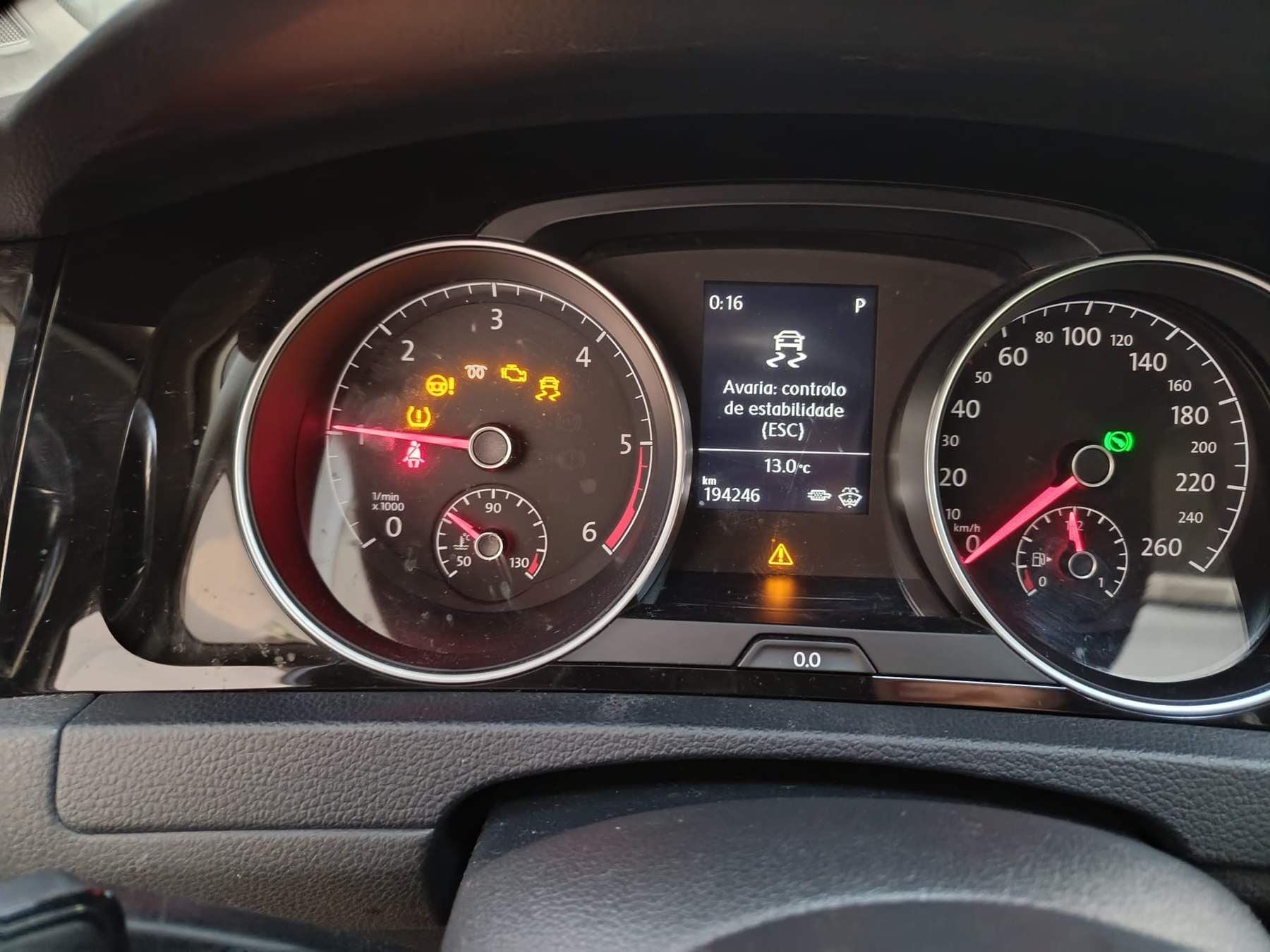 Volkswagen Golf  · Ano 2013 — image 12