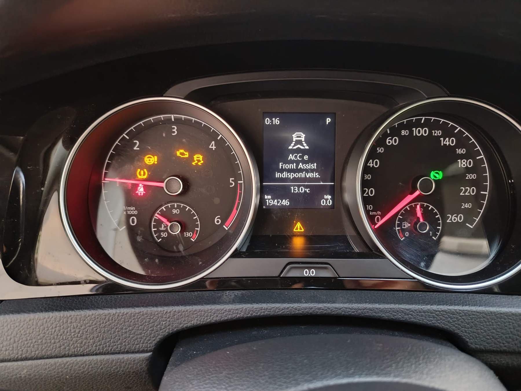 Volkswagen Golf  · Ano 2013 — image 8