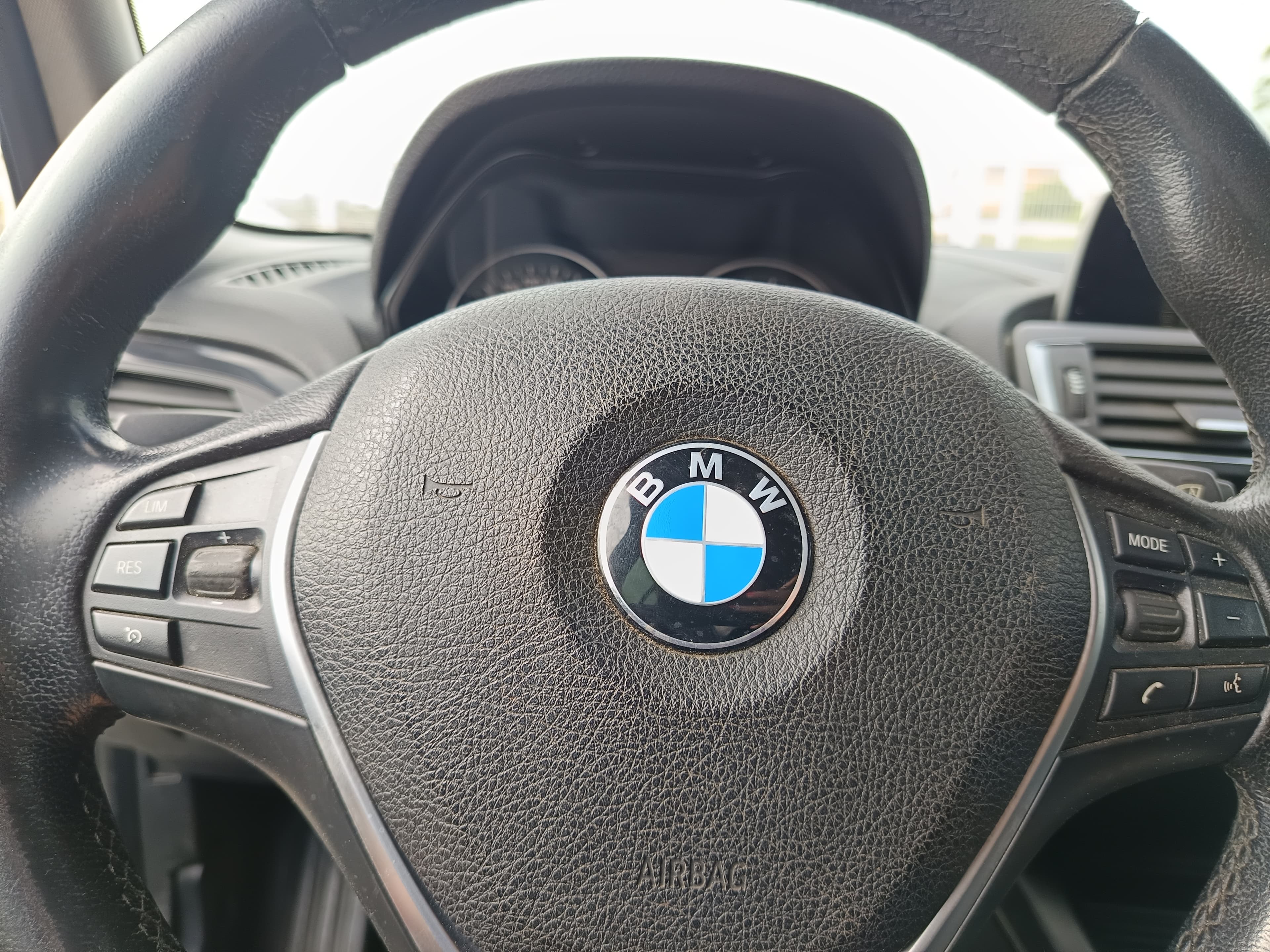 BMW 116d · Ano 2015 — imagen 39