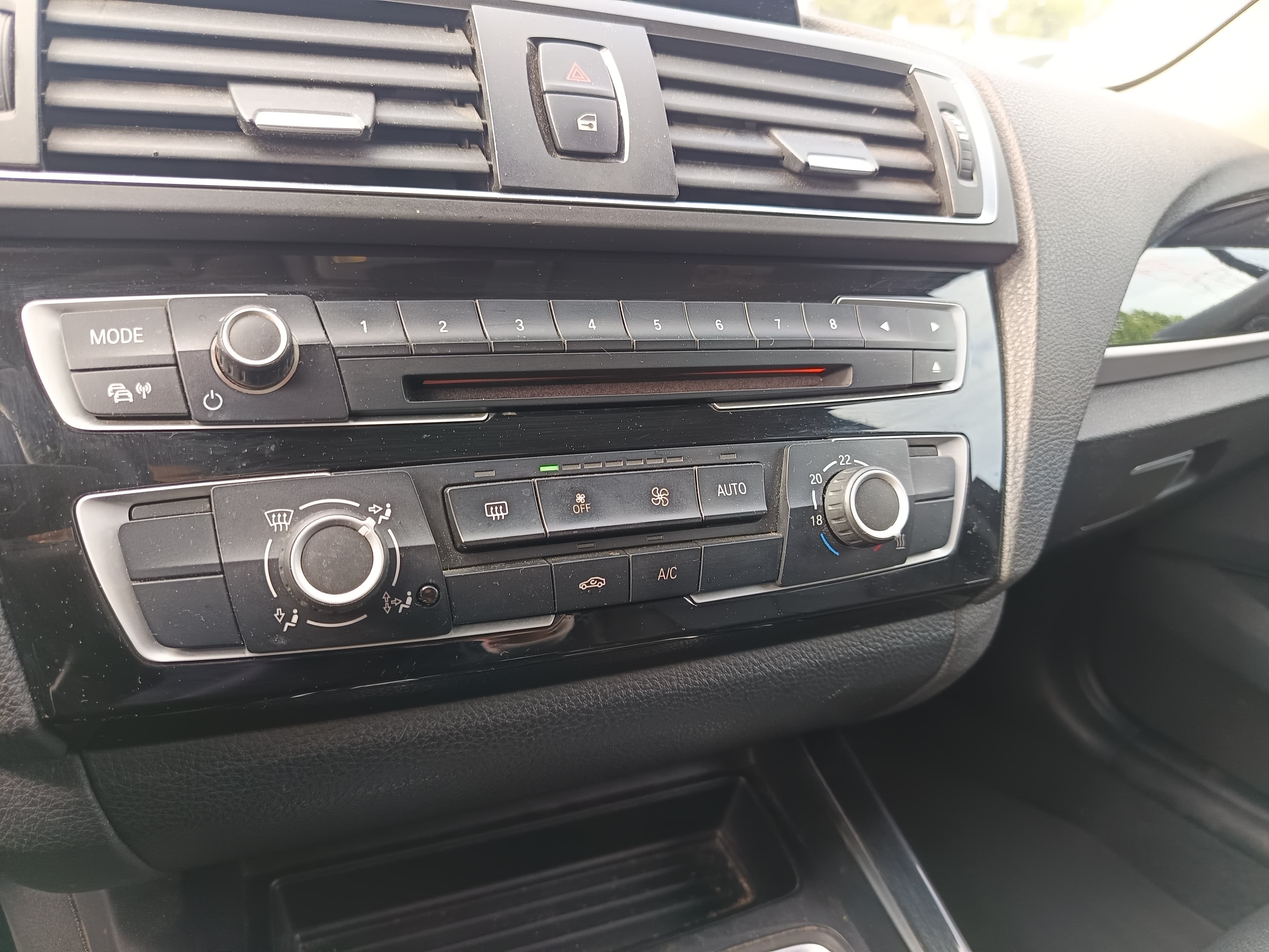 BMW 116d · Ano 2015 — imagen 37