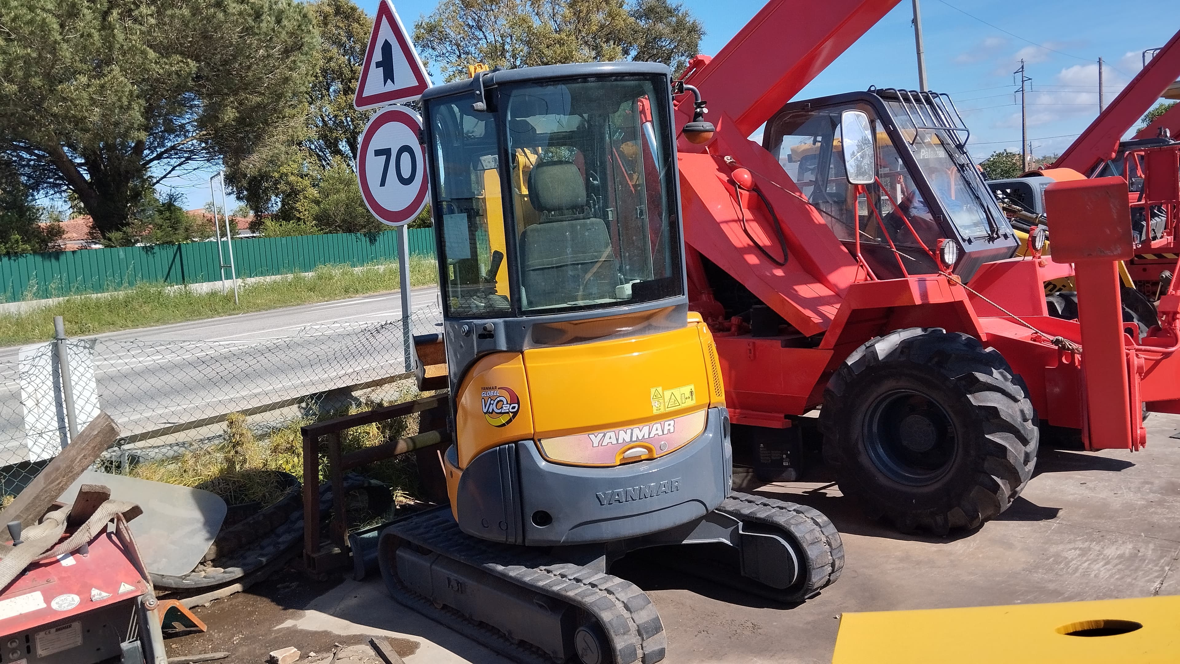 Giratória YANMAR Vio 20-4