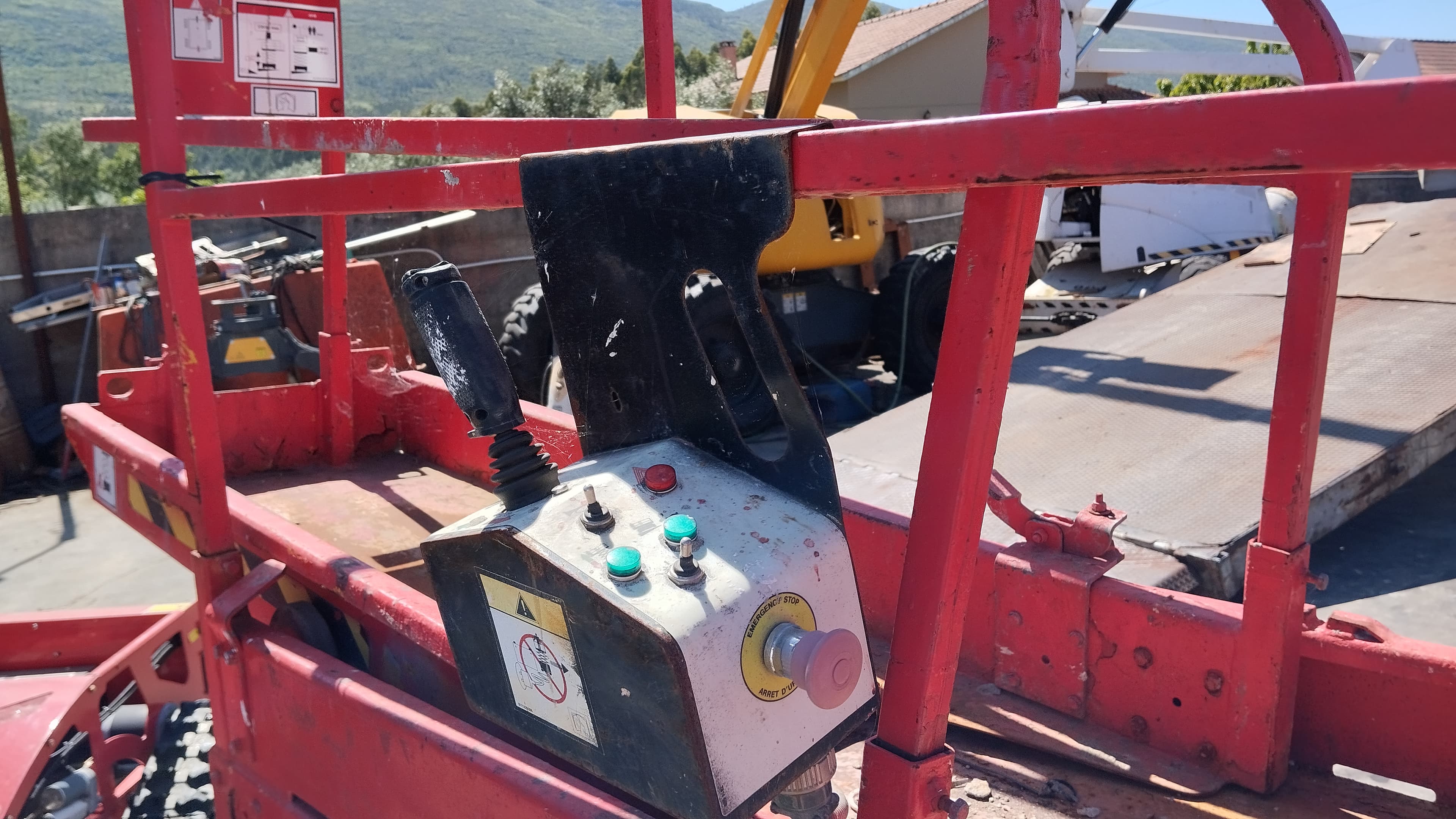 Plataforma elevatória Haullote — imagem 5