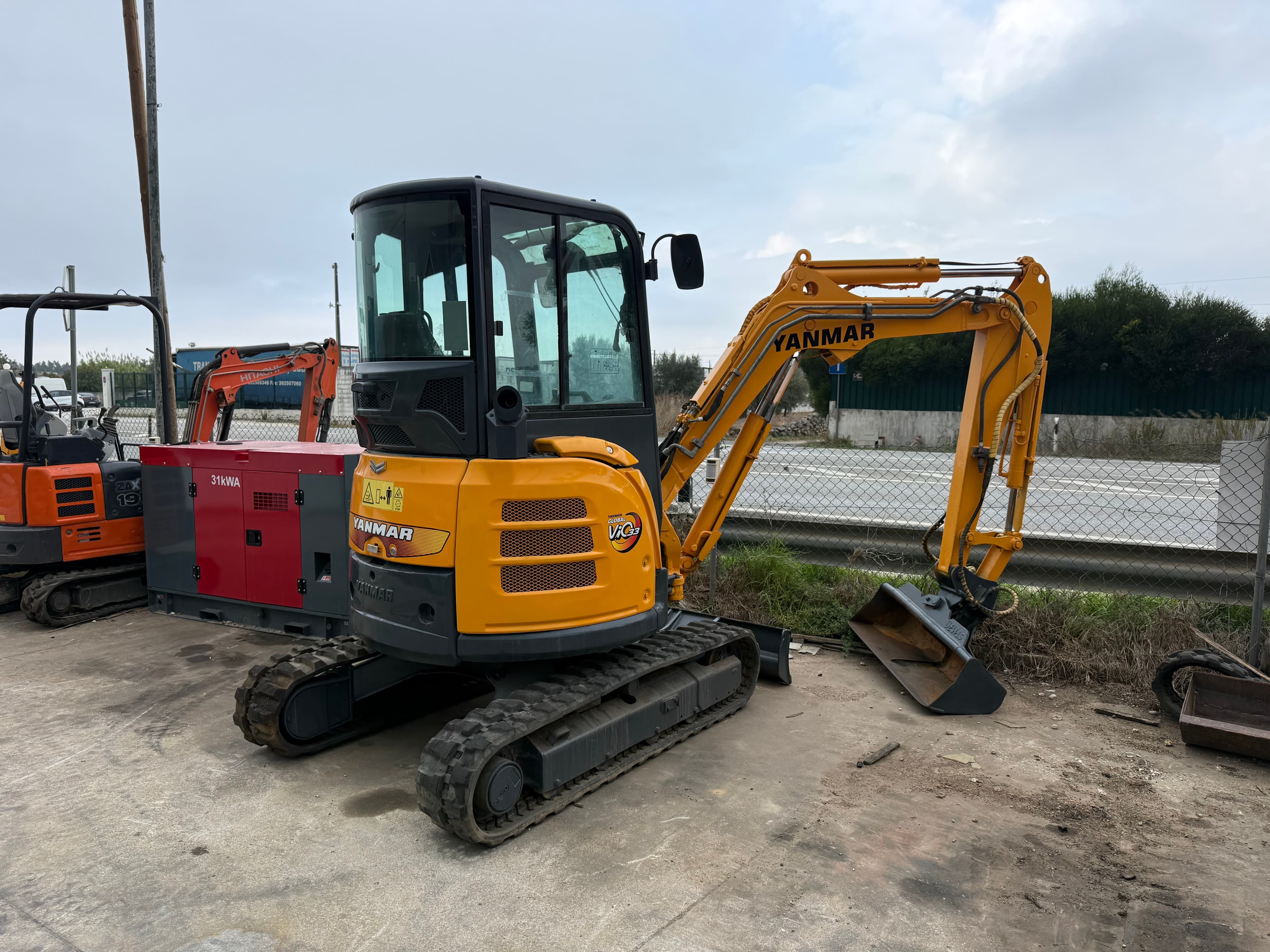 Mini giratória YANMAR Vio 33 — imagem 2