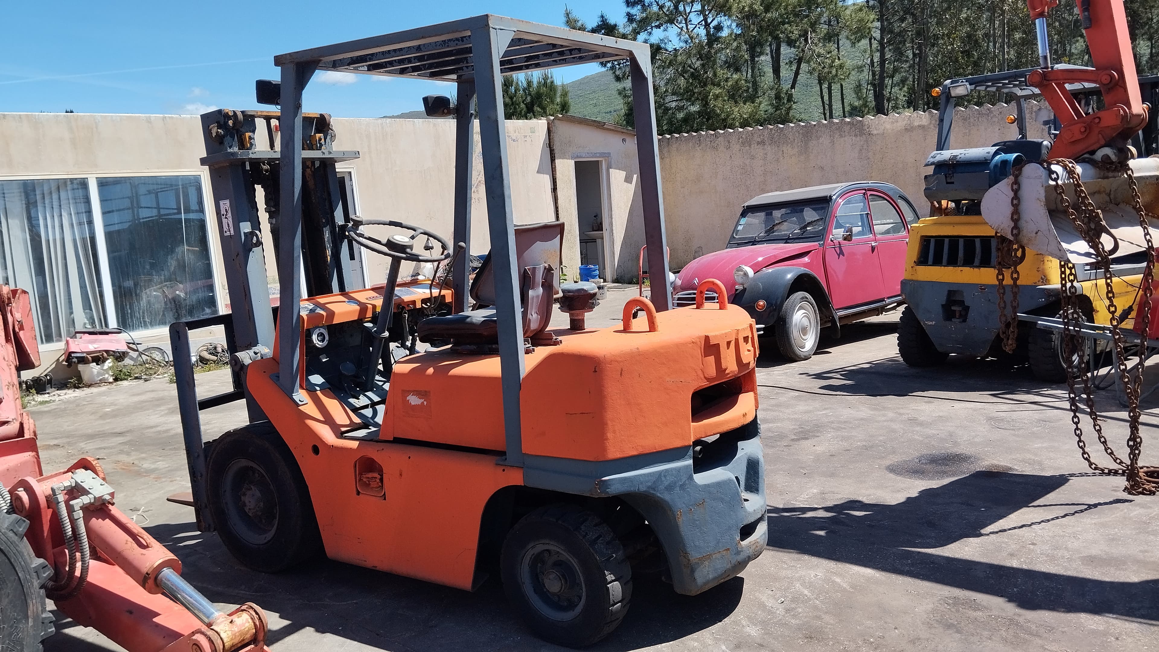 TCM FD25 Forklift Forklift — image 3