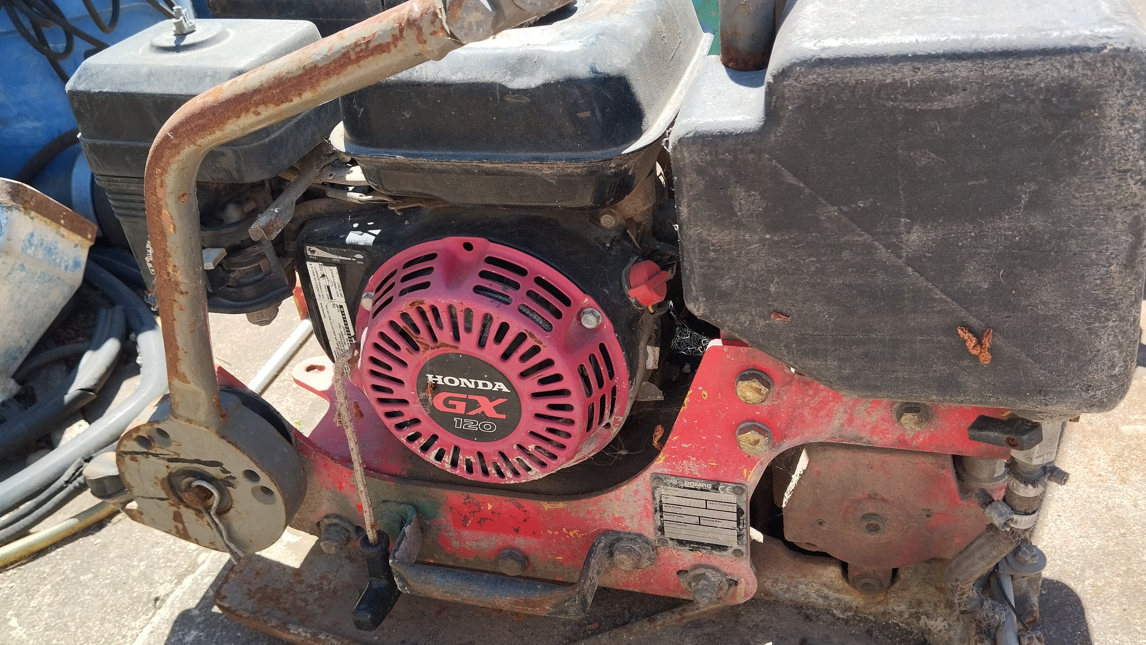 Honda GX120 Vibrating Plate — image 3