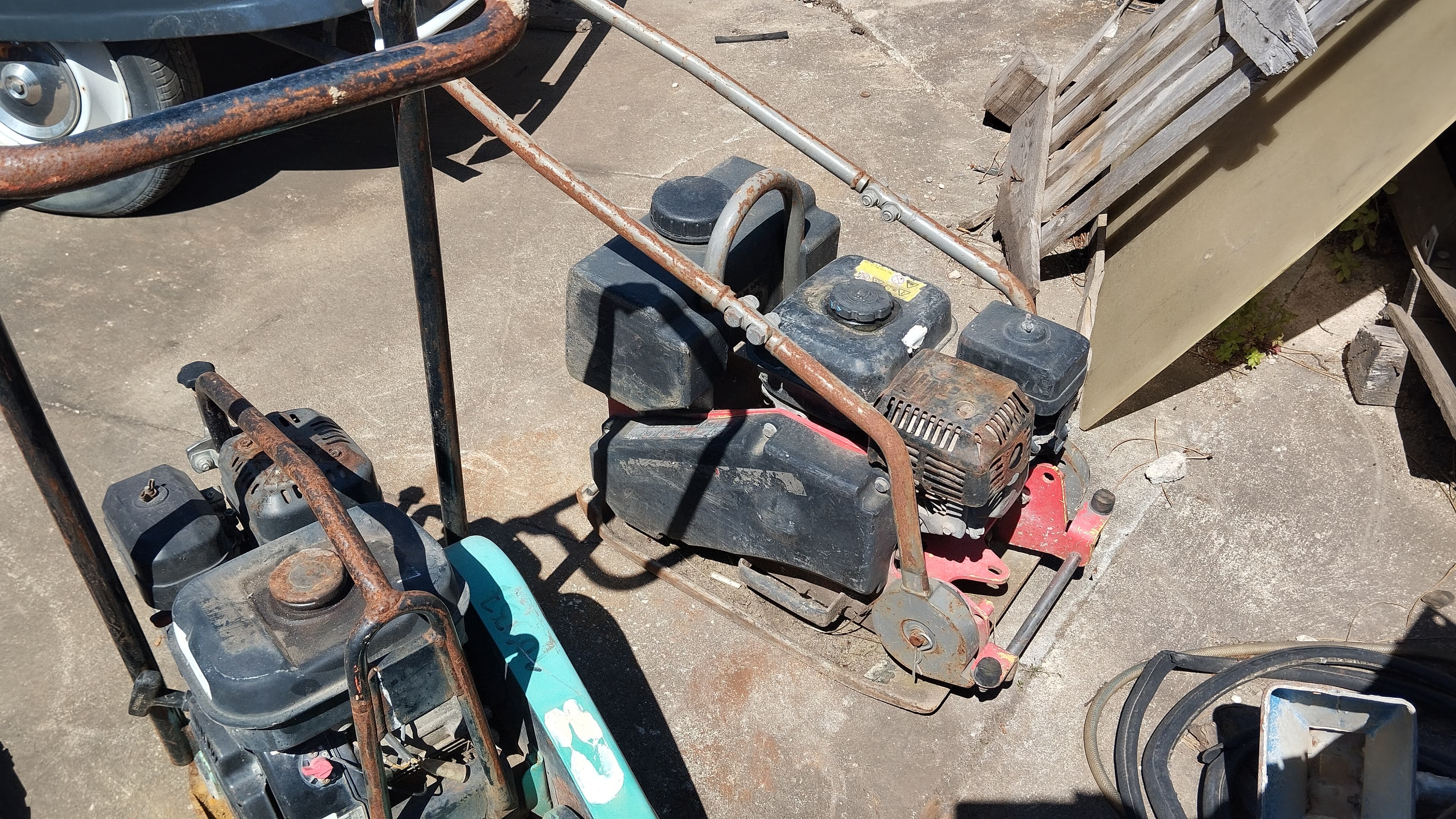 Honda GX120 Vibrating Plate — image 2