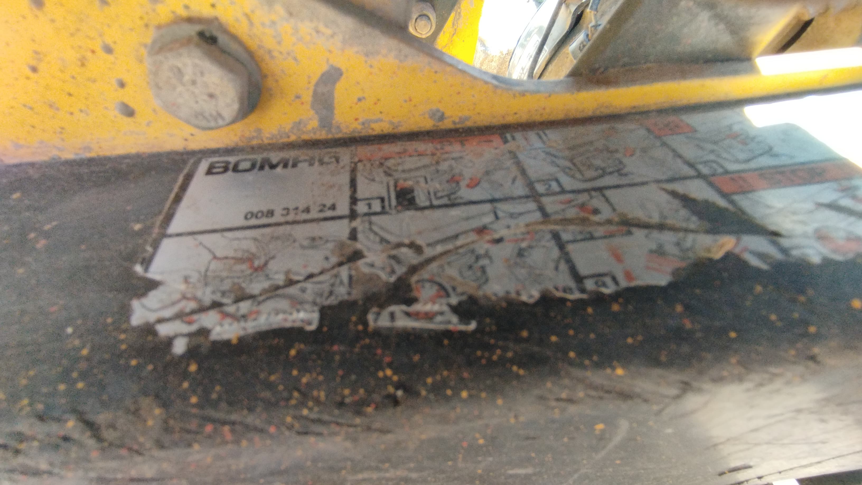 Placa vibratória Bomag — imagem 3