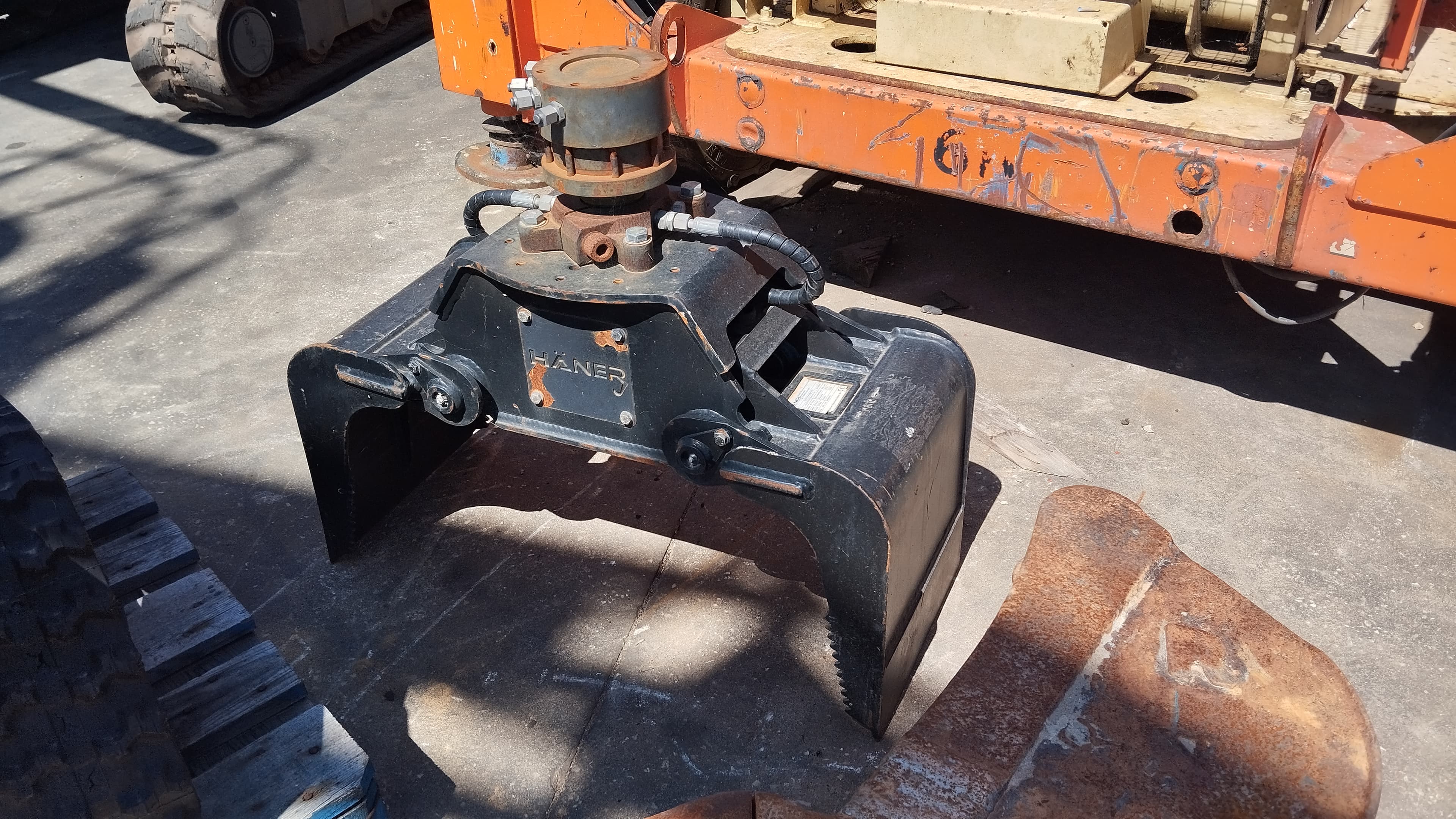 Pinza giratoria HANER HMZG100R — imagen 1