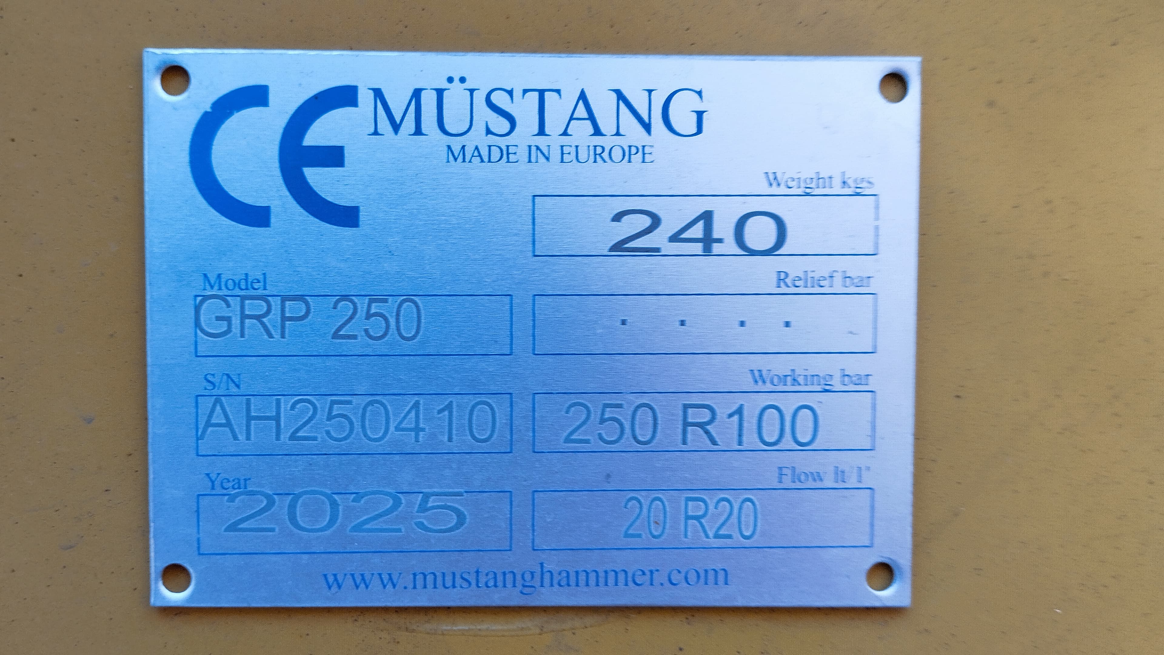 Pinza giratoria Mustang GRP 250 — imagen 4