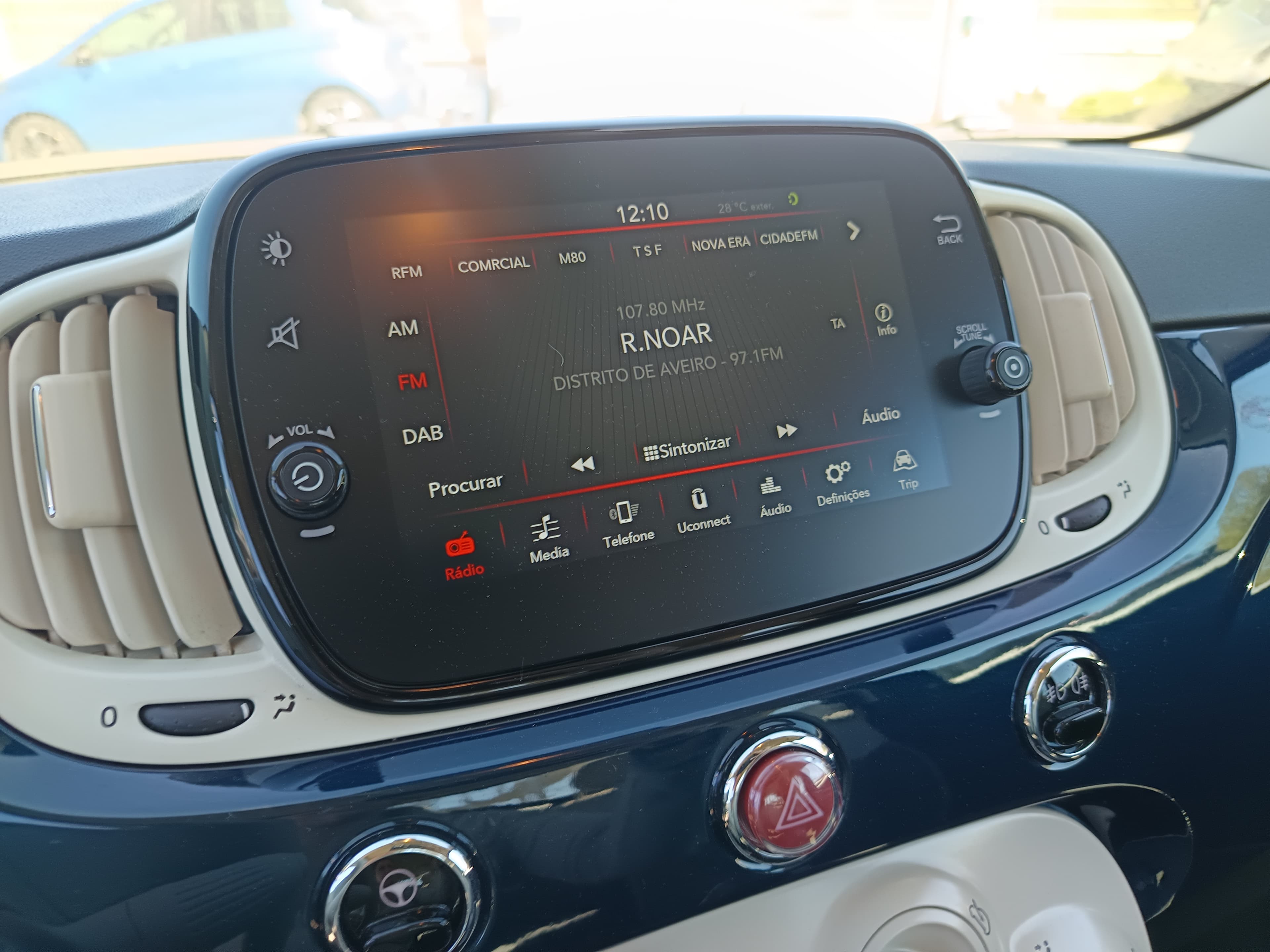 Fiat 500 Cabrio · Ano 2020 — image 39