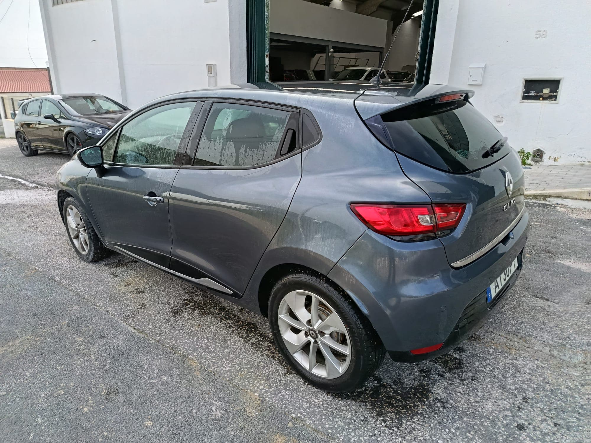 Renault Clio · Ano 2020 — imagen 6