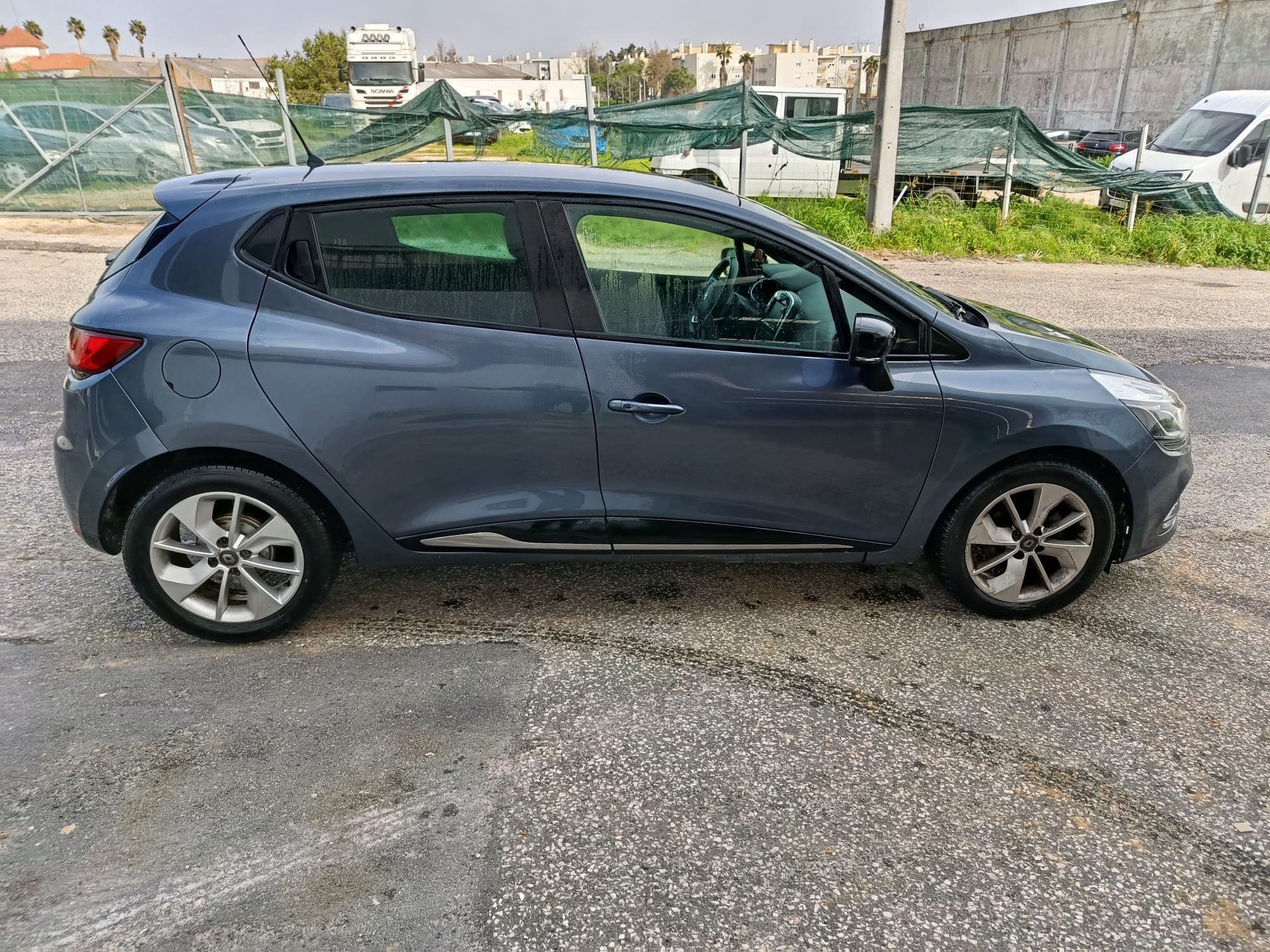 Renault Clio · Ano 2020 — imagen 8