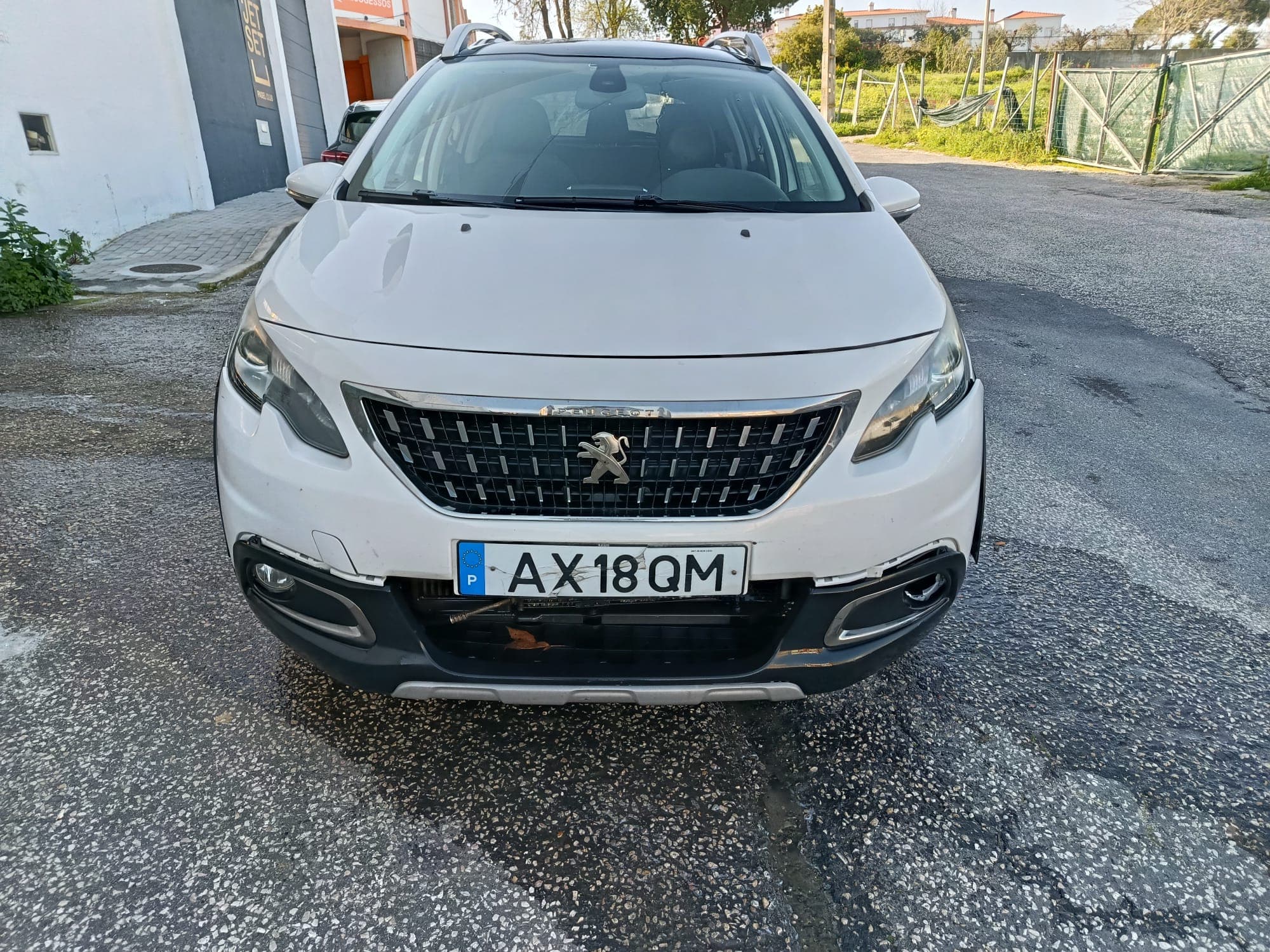 Peugeot 2008 · Ano 2017 — image 2