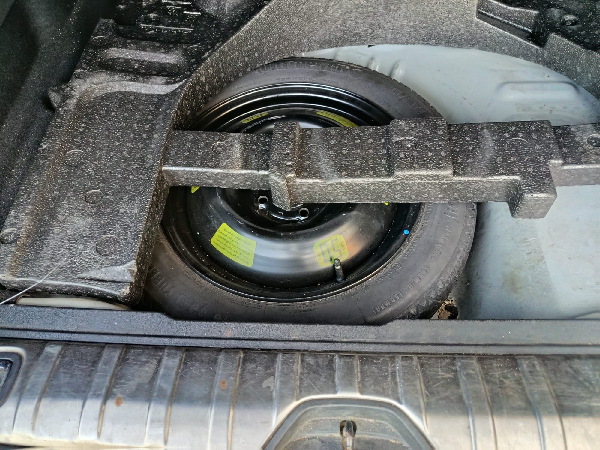 Peugeot 2008 · Ano 2017 — image 27