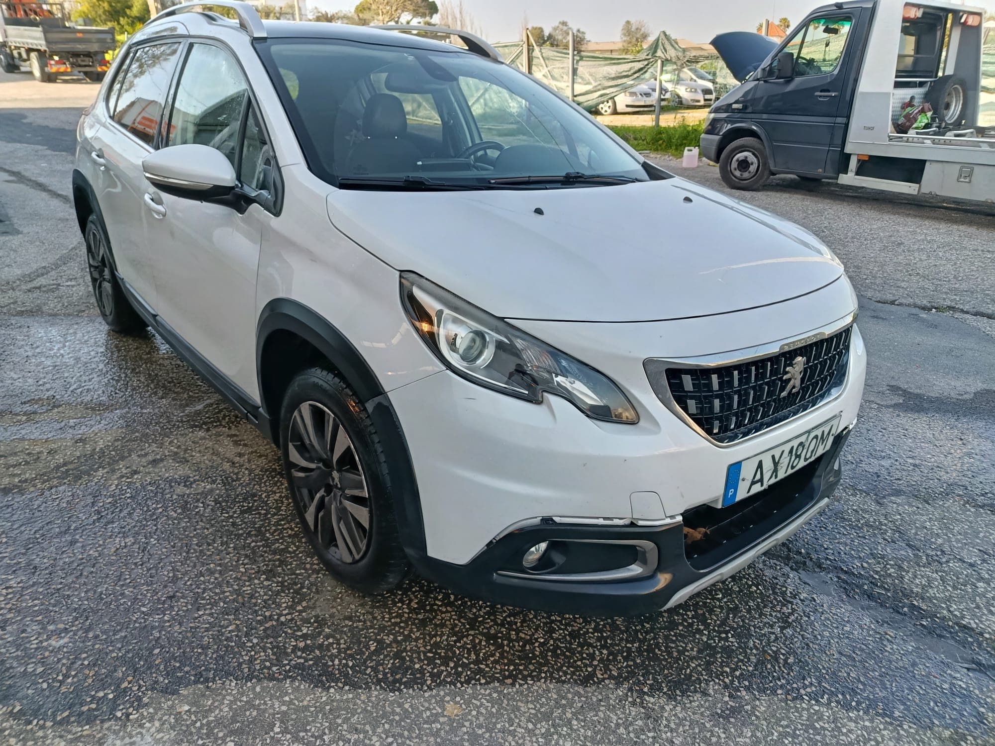 Peugeot 2008 · Ano 2017 — image 3