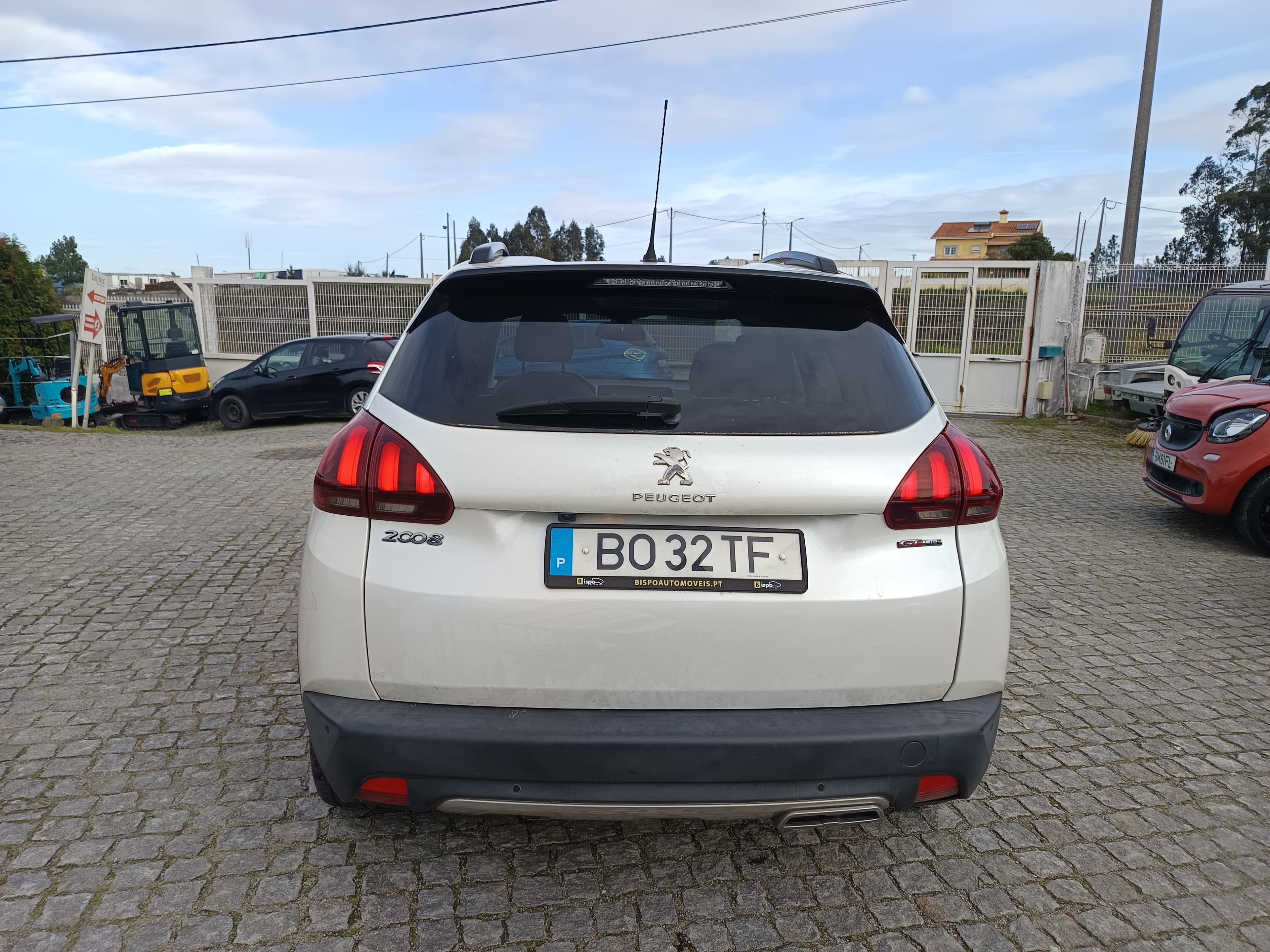 Peugeot 2008 · Ano 2017 — imagen 5