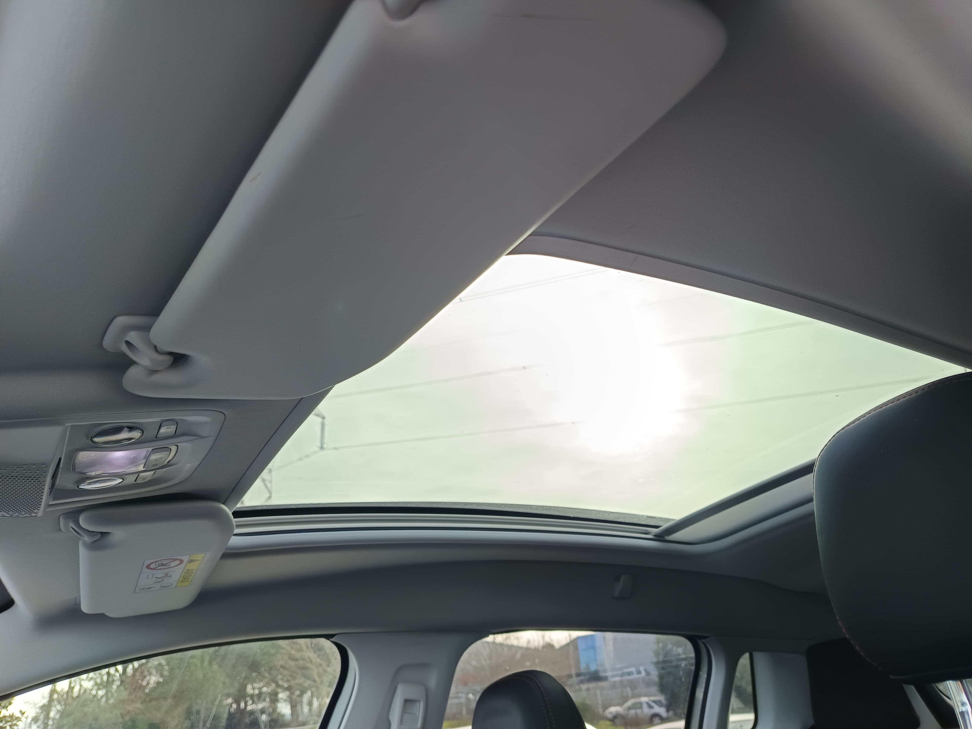 Peugeot 2008 · Ano 2017 — imagen 42