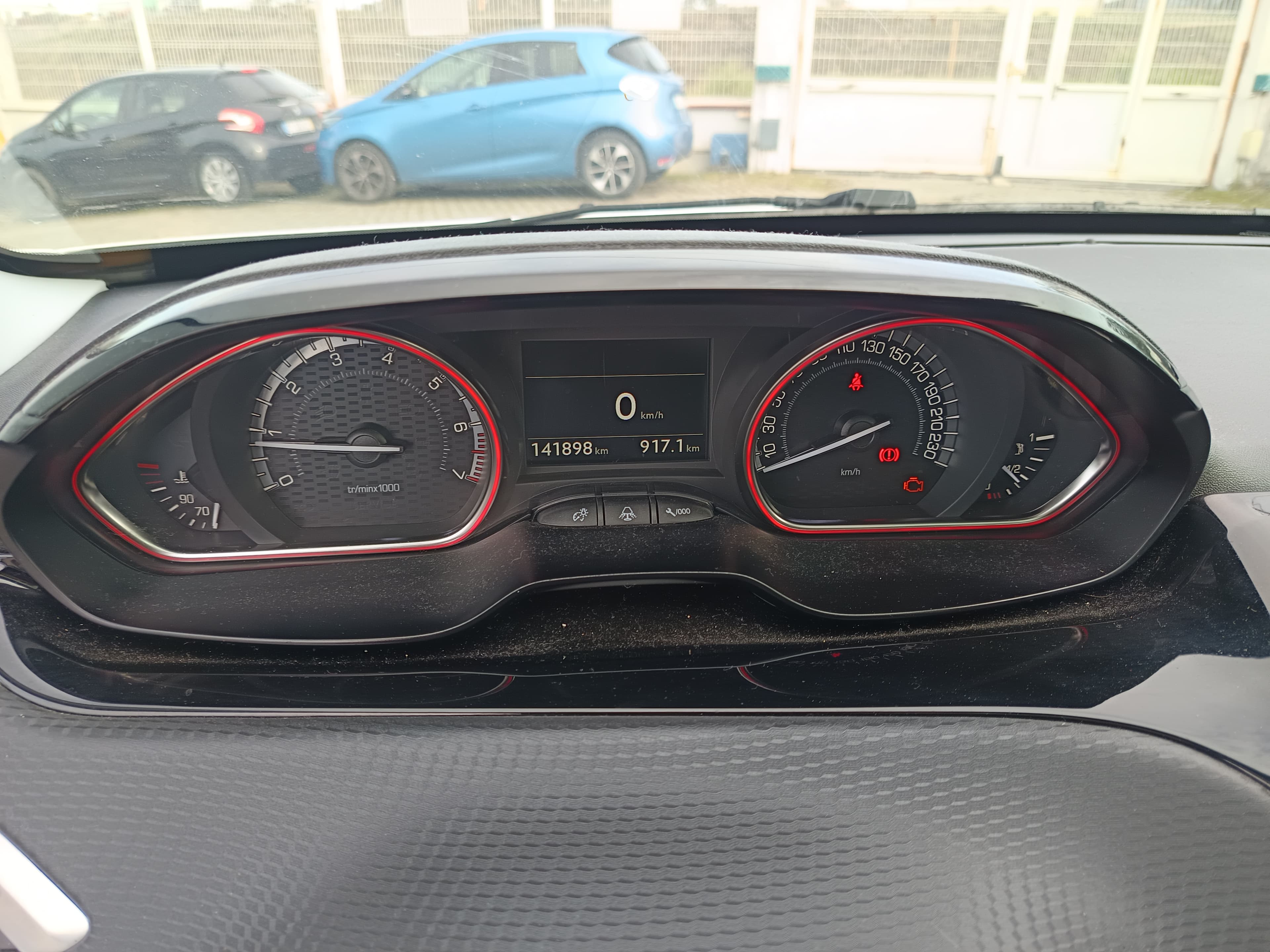 Peugeot 2008 · Ano 2017 — imagen 20