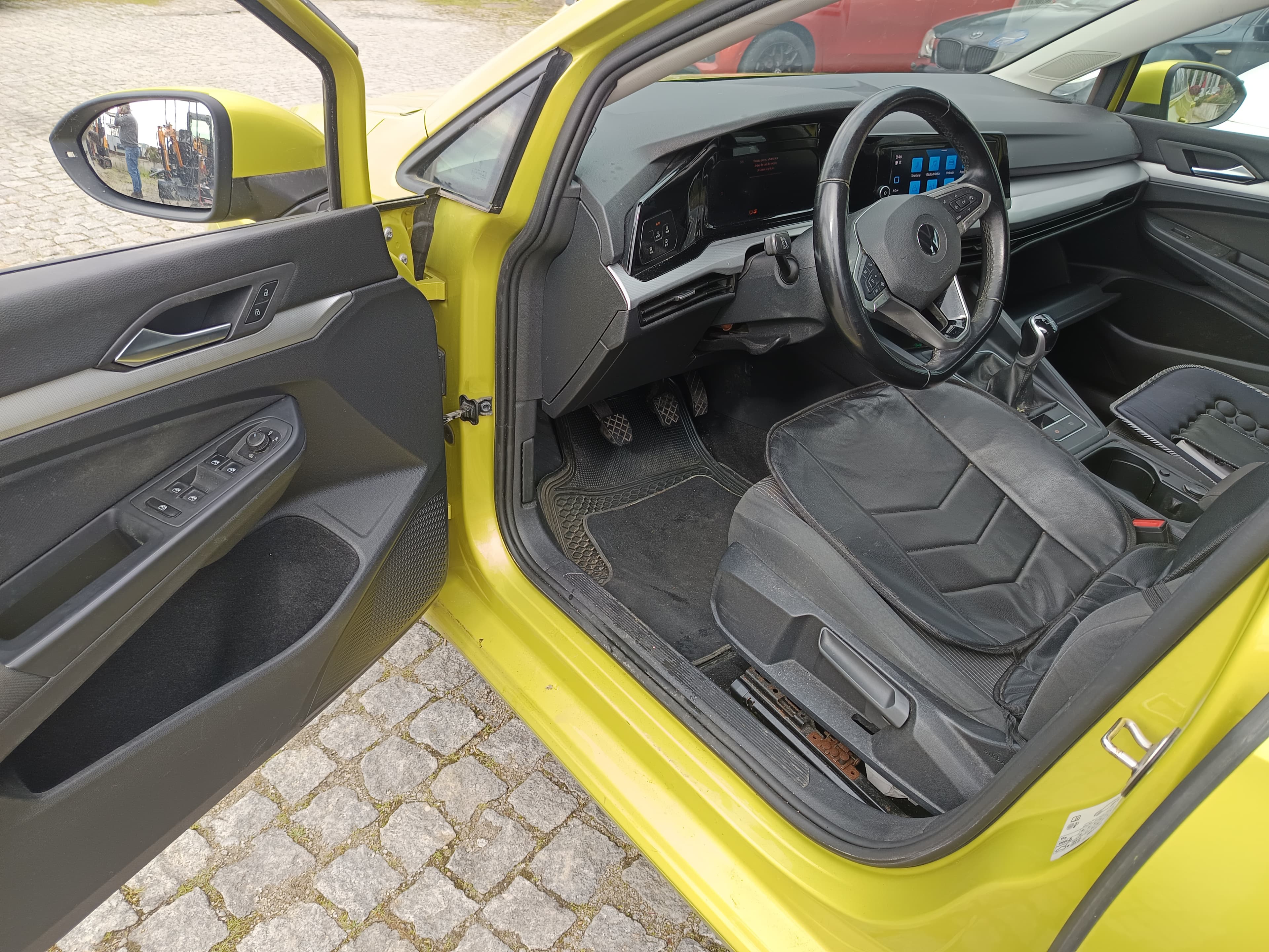 Volkswagen Golf · Ano 2021 — image 31