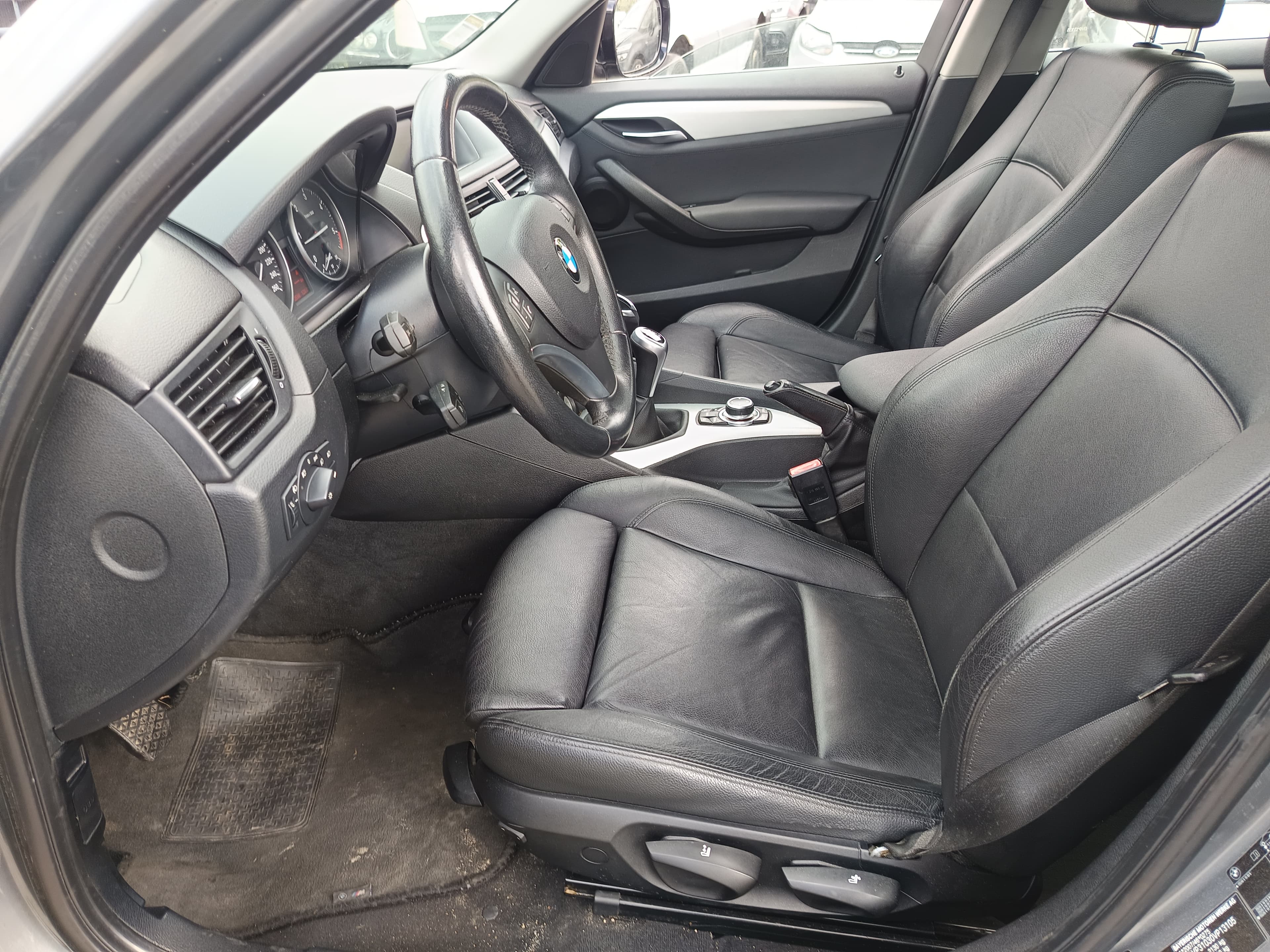 BMW X1 · Ano 2011 — imagem 36