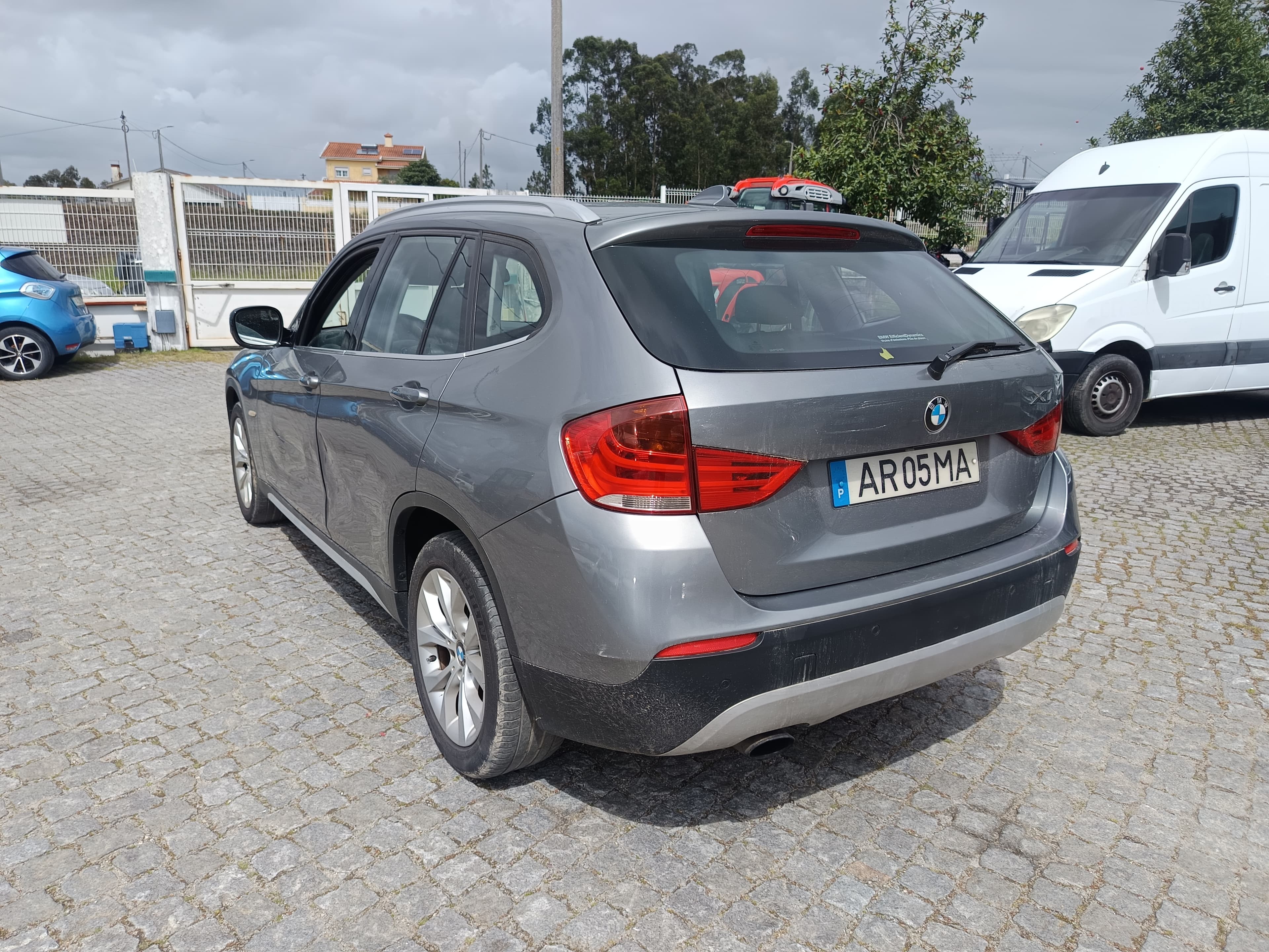 BMW X1 · Ano 2011 — imagem 6