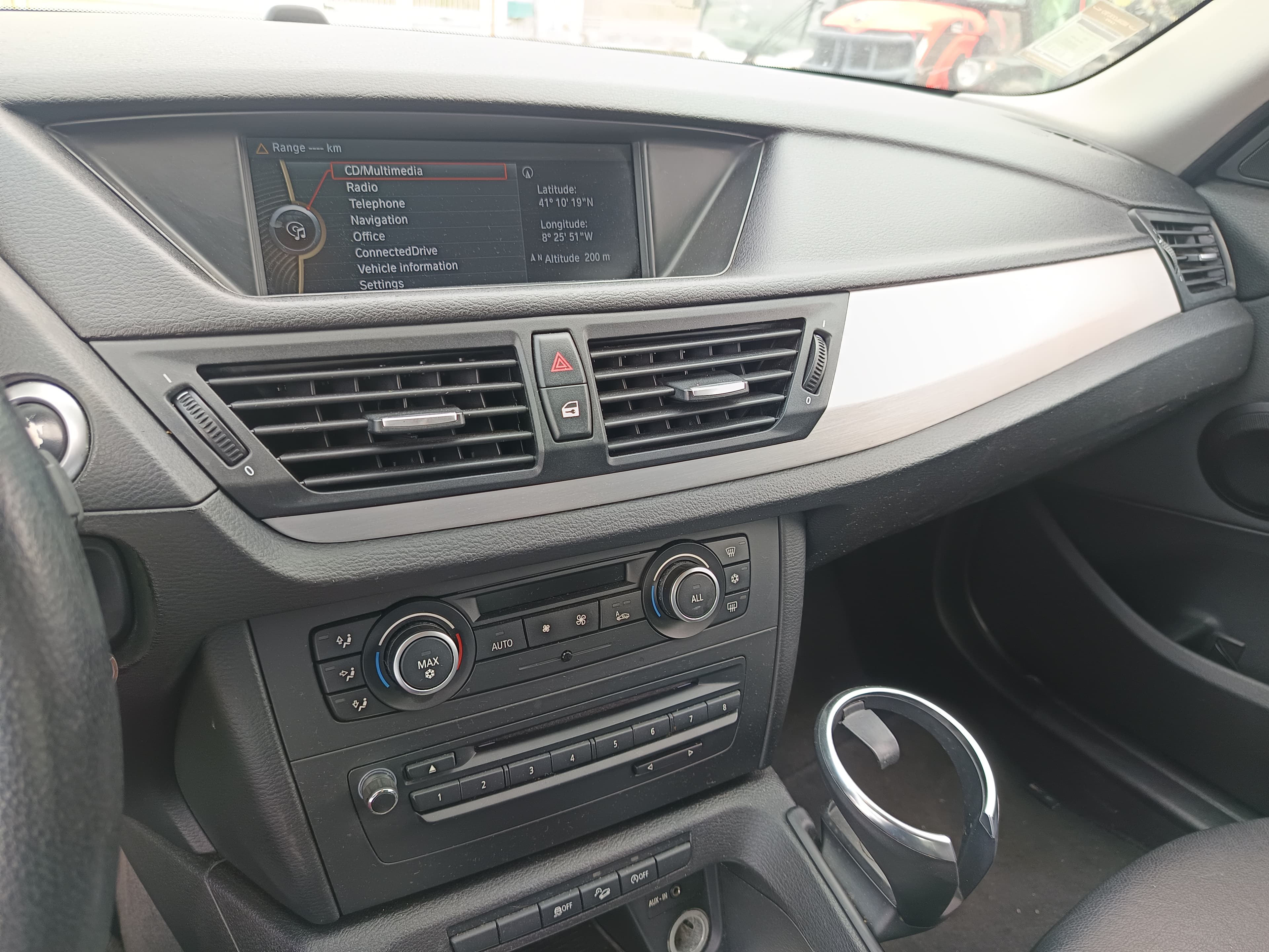 BMW X1 · Ano 2011 — imagem 19