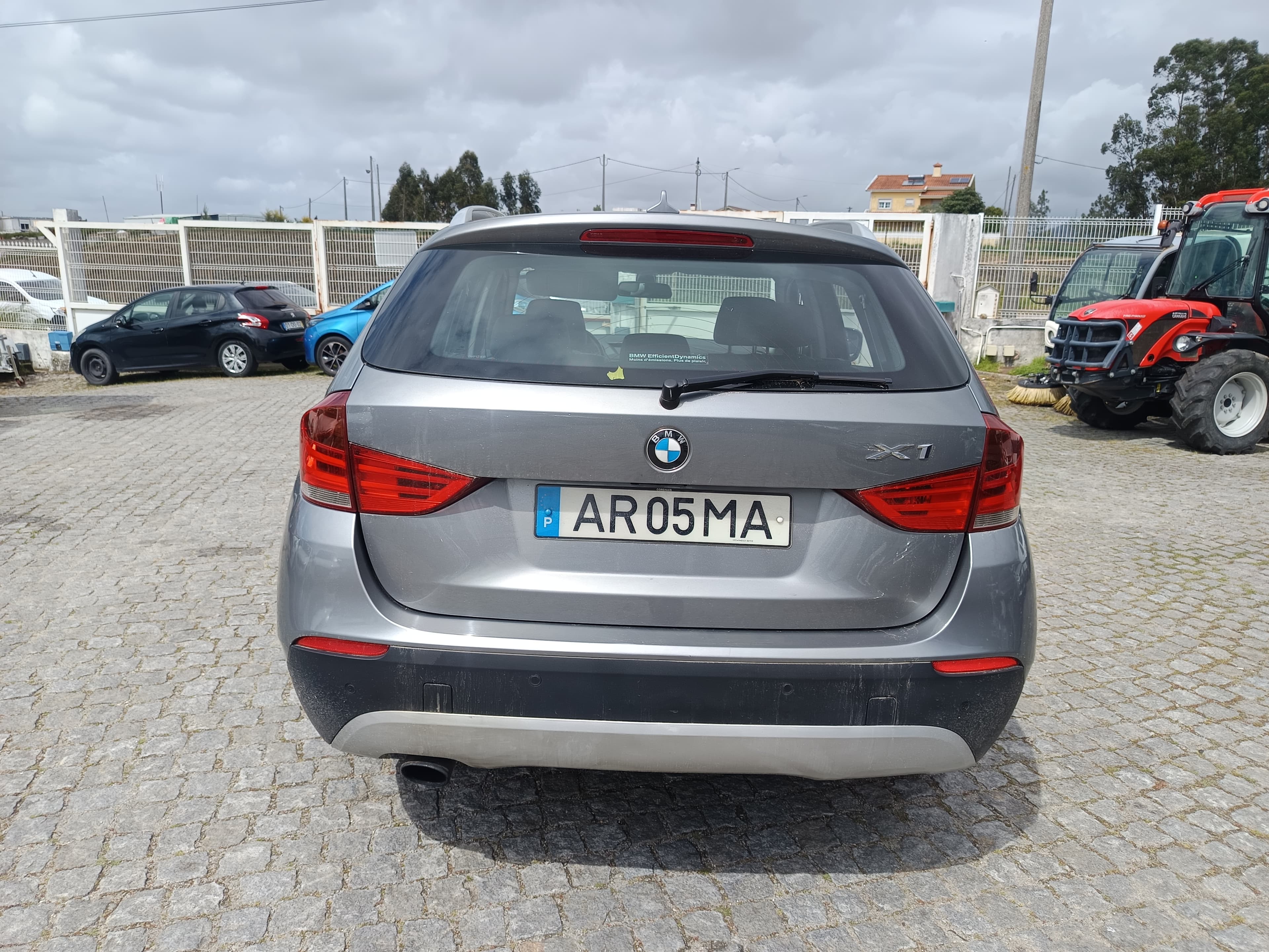 BMW X1 · Ano 2011 — imagem 5