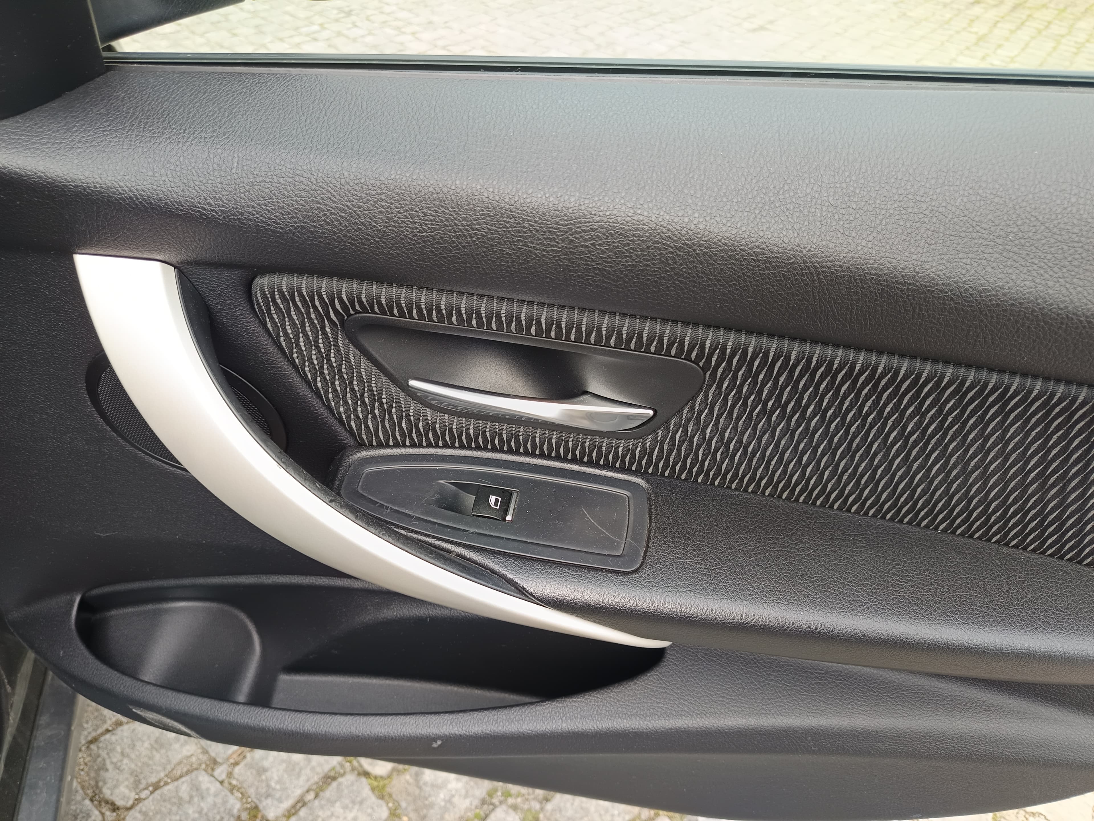 BMW 318 d · Ano 2016 — imagen 26