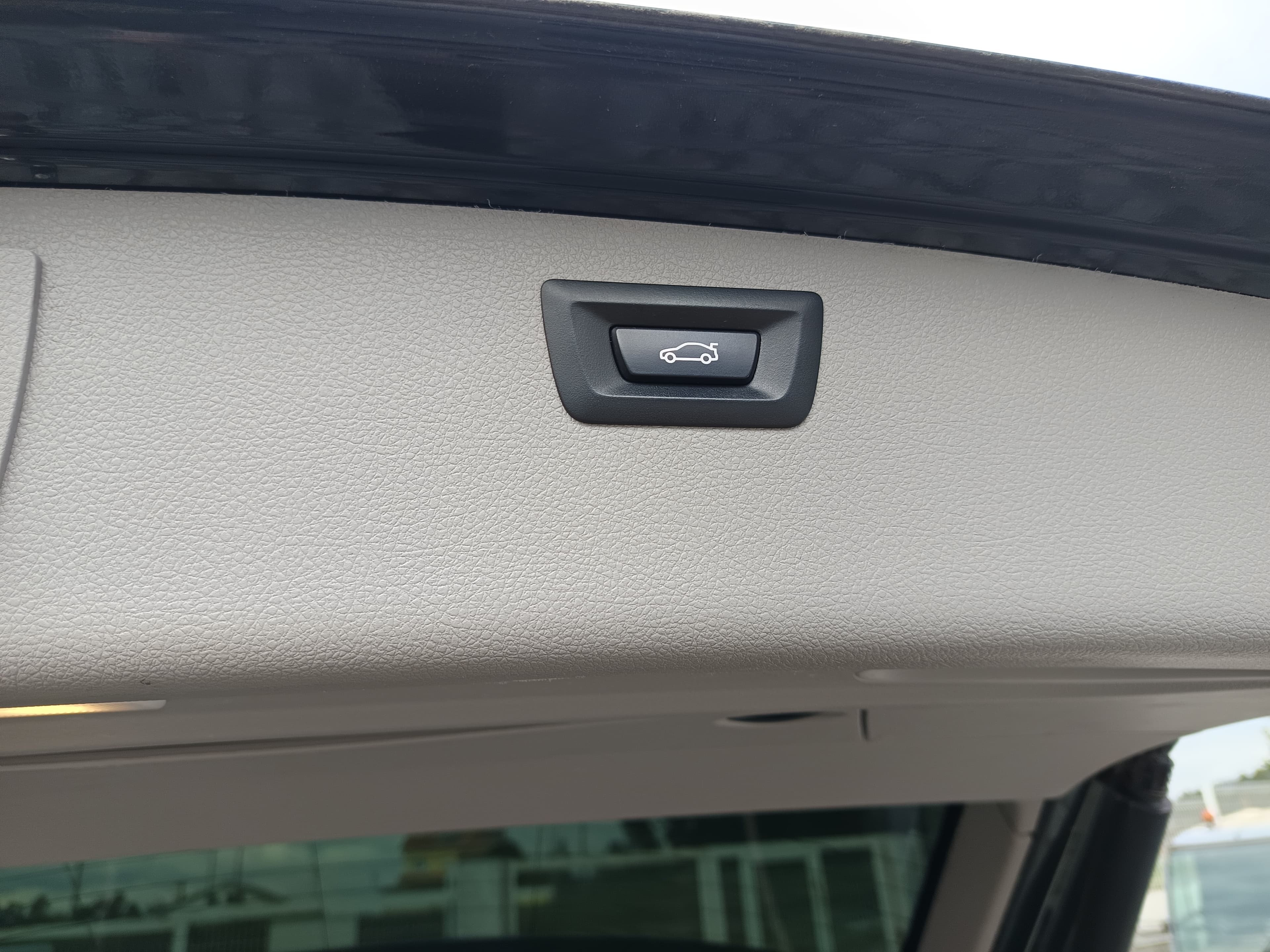 BMW 318 d · Ano 2016 — imagen 21