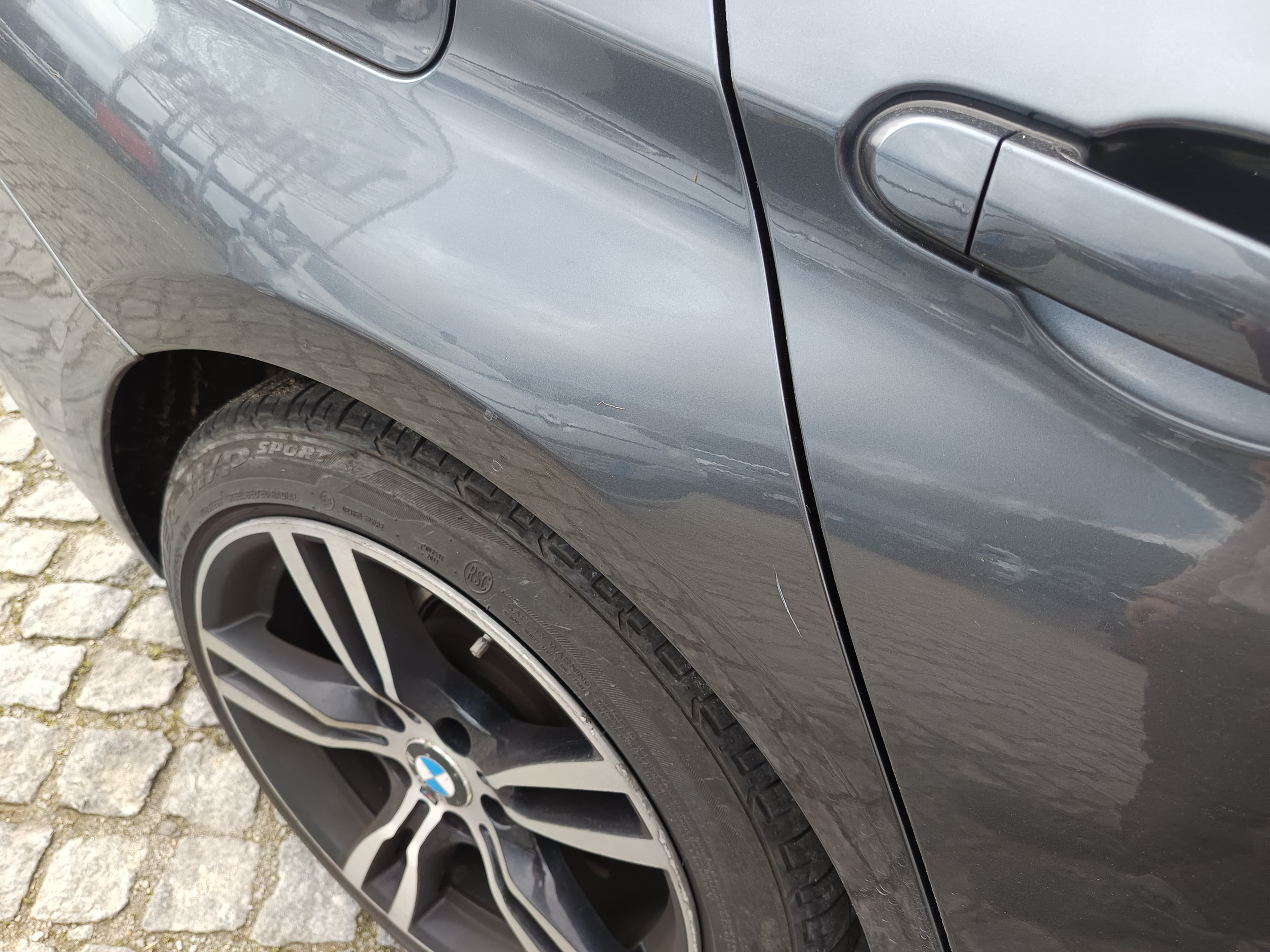 BMW 318 d · Ano 2016 — imagen 9