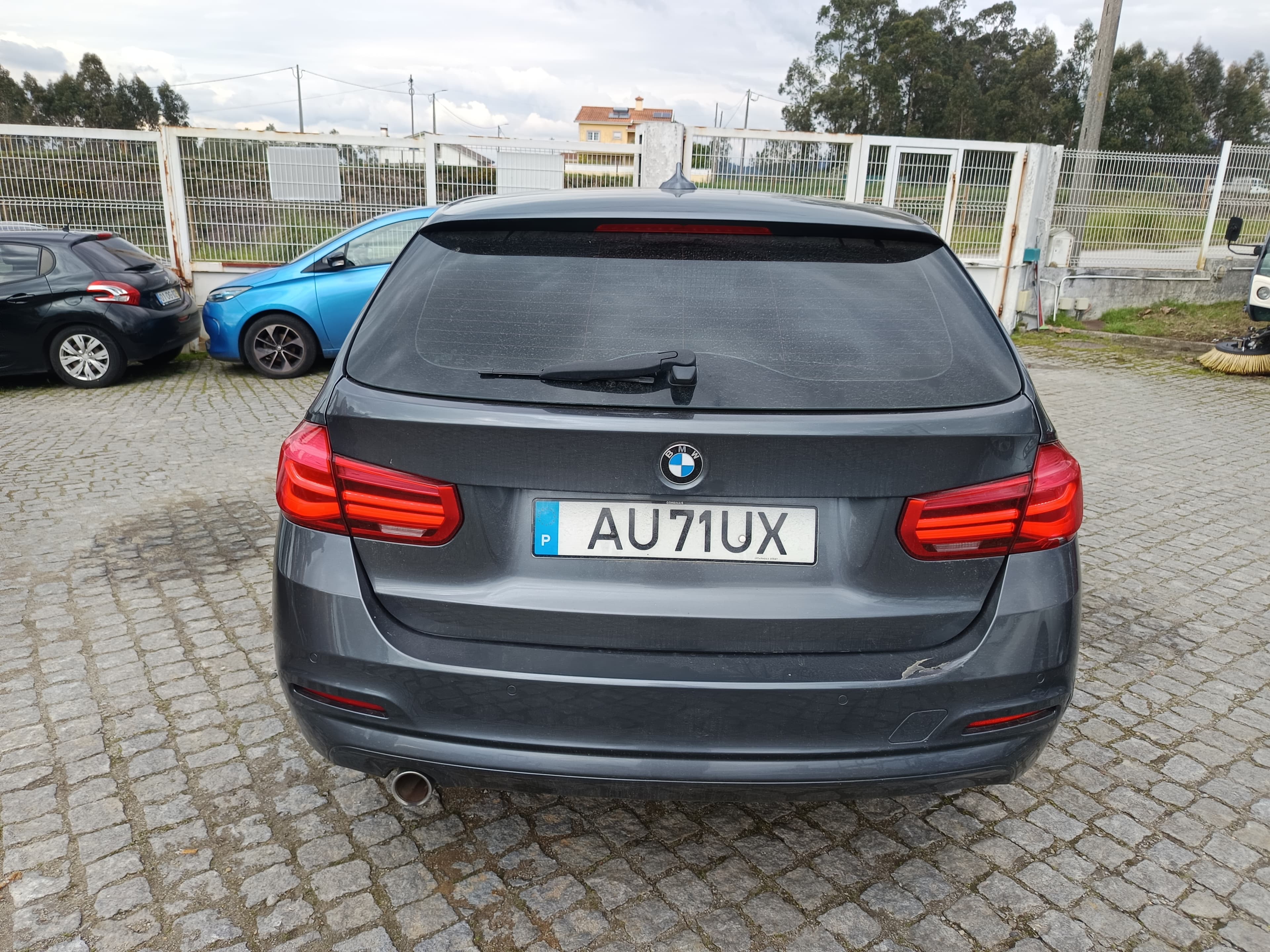 BMW 318 d · Ano 2016 — imagen 5