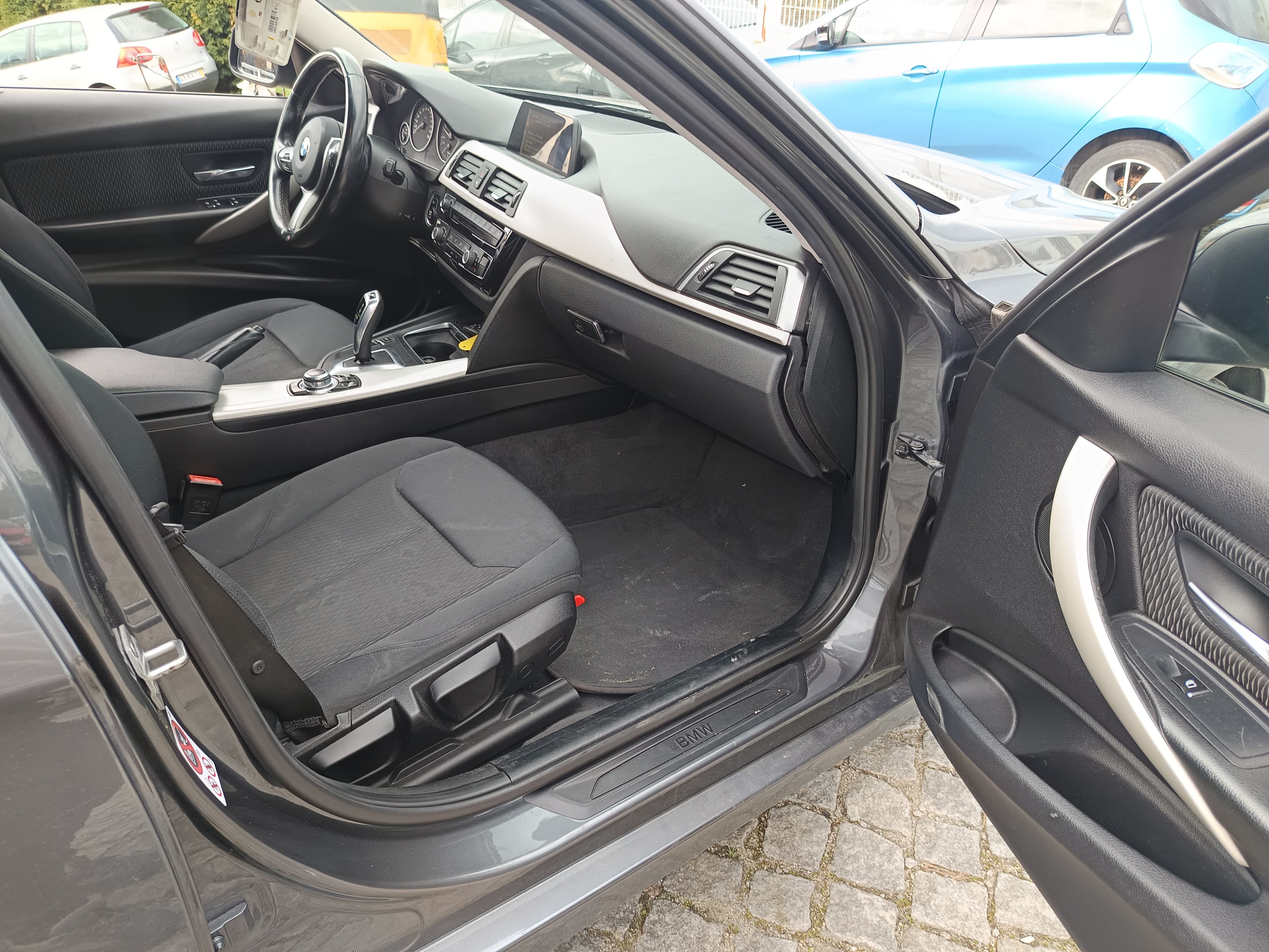 BMW 318 d · Ano 2016 — imagen 25