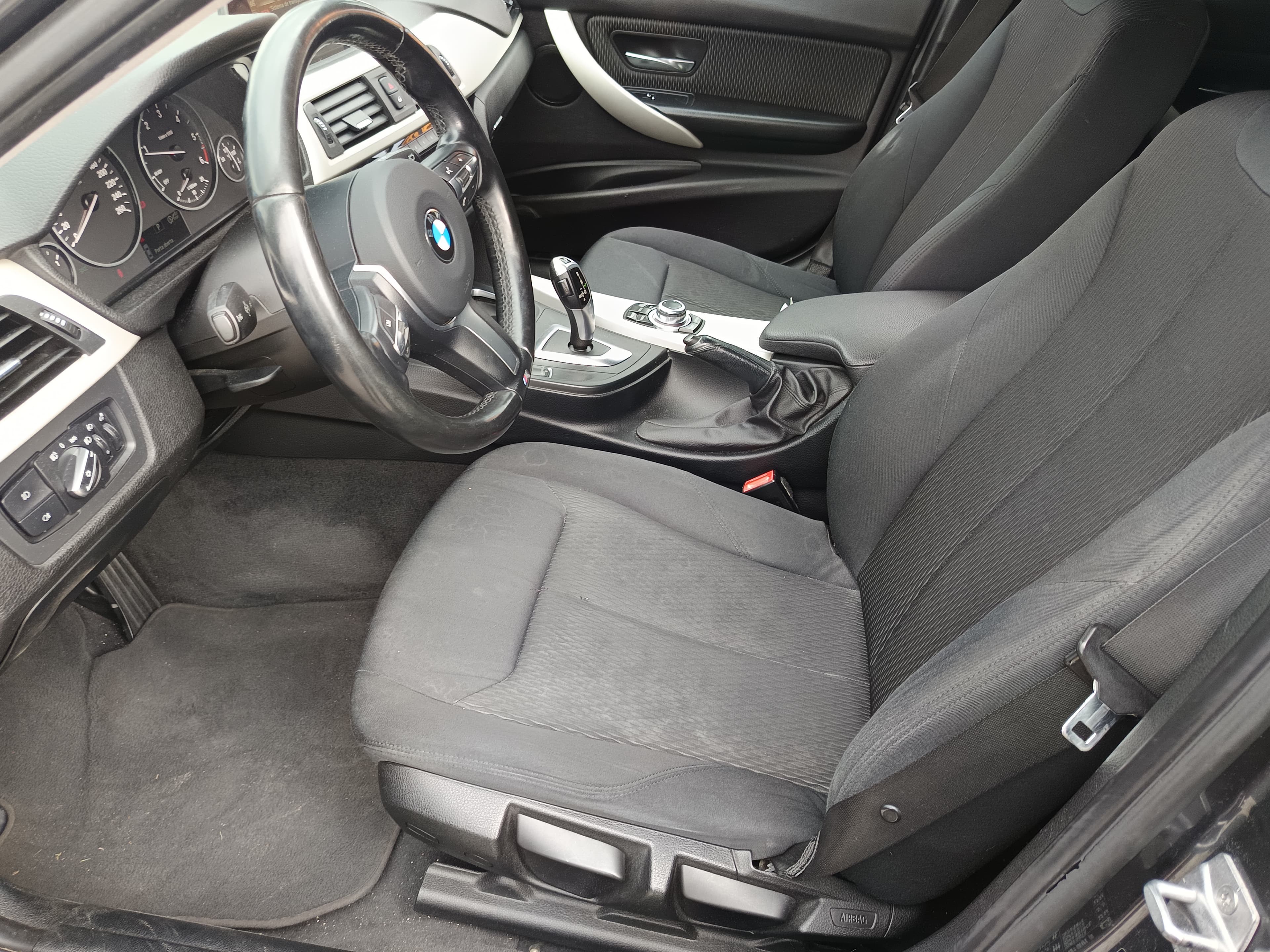 BMW 318 d · Ano 2016 — imagen 34